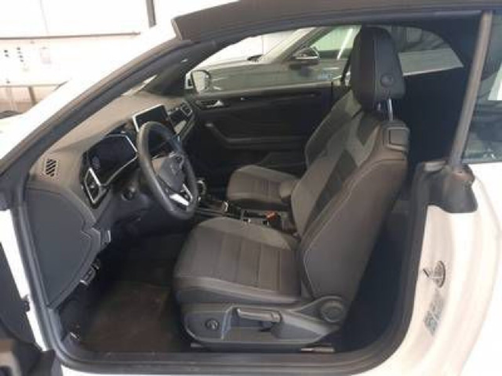Volkswagen T-Roc Cabriolet – Bild 4