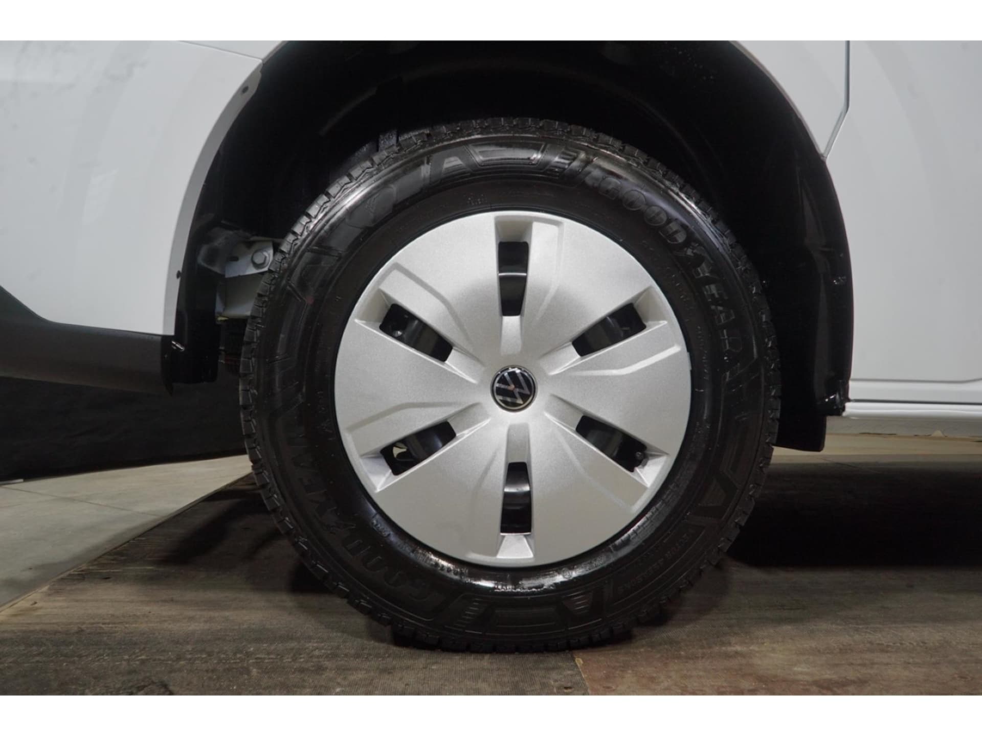 Volkswagen Transporter Kasten kurzer Radstand