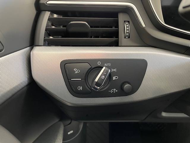 Image about Audi A4 Berline Avus 35 TFSI 110 kW (150 ch) S tronic