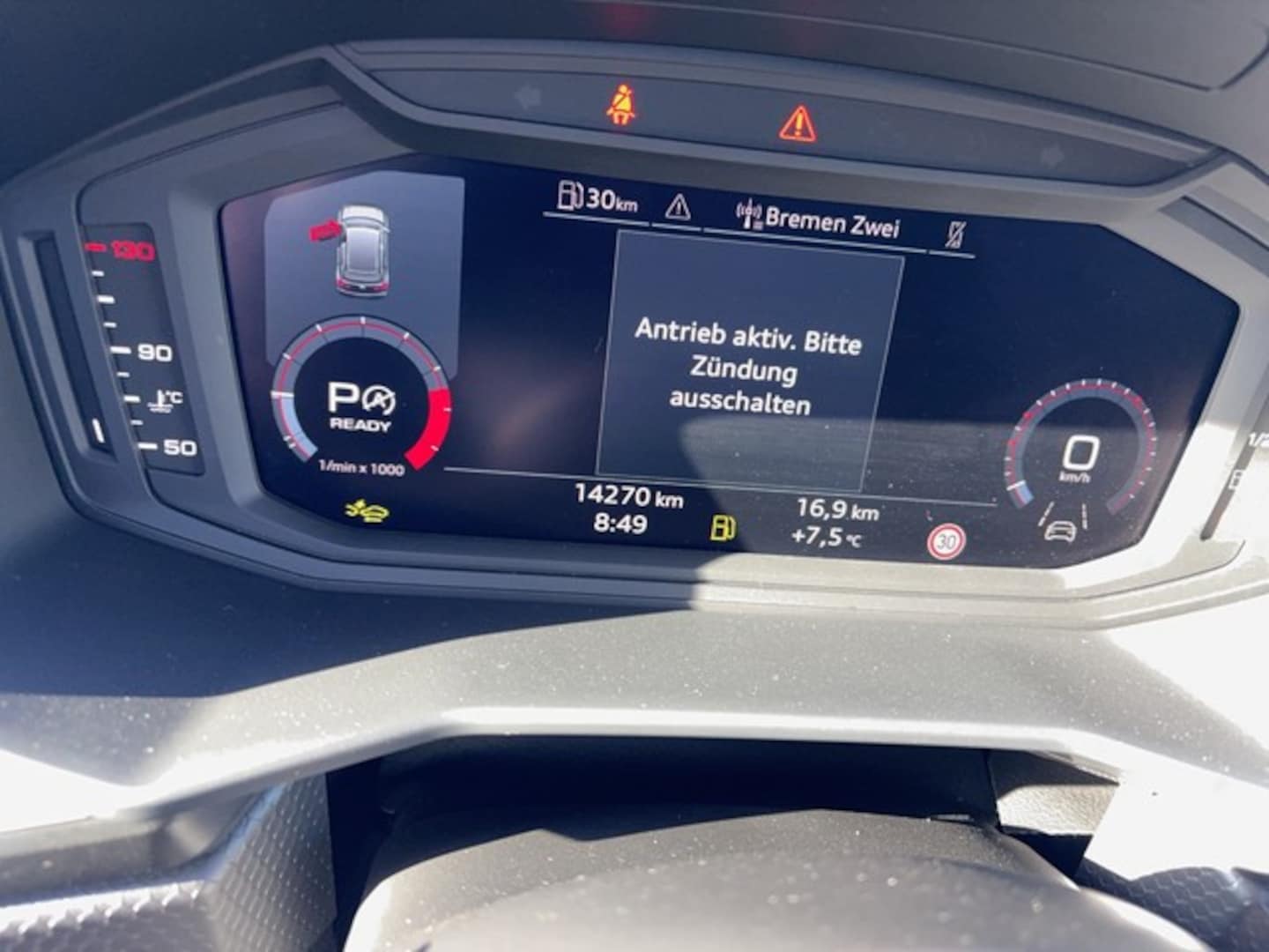 Bild über Audi A1 Sportback advanced 30 TFSI S tronic - für weitere Informationen kontaktieren Sie den Audi Partner