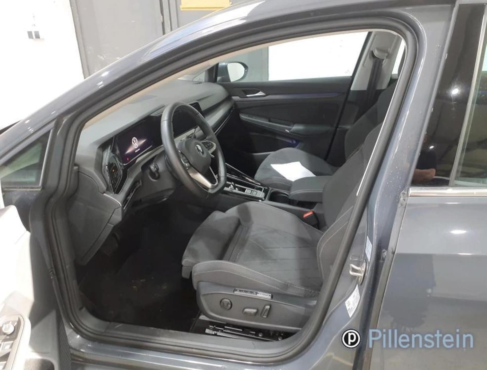 Volkswagen Golf Style