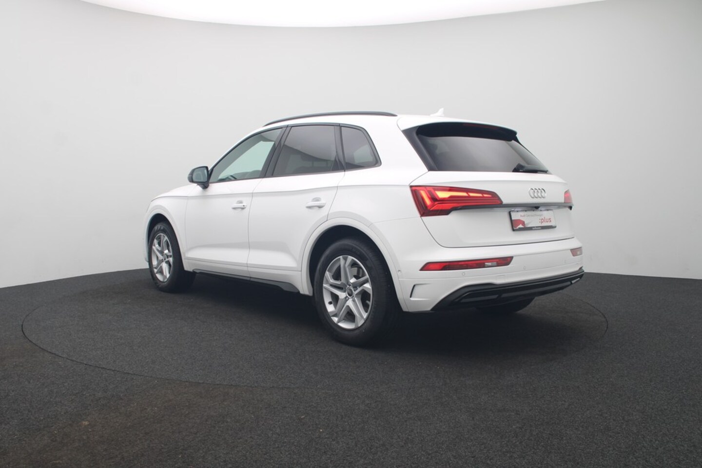 Bild über Audi Q5 35 TDI S tronic - für weitere Informationen kontaktieren Sie den Audi Partner