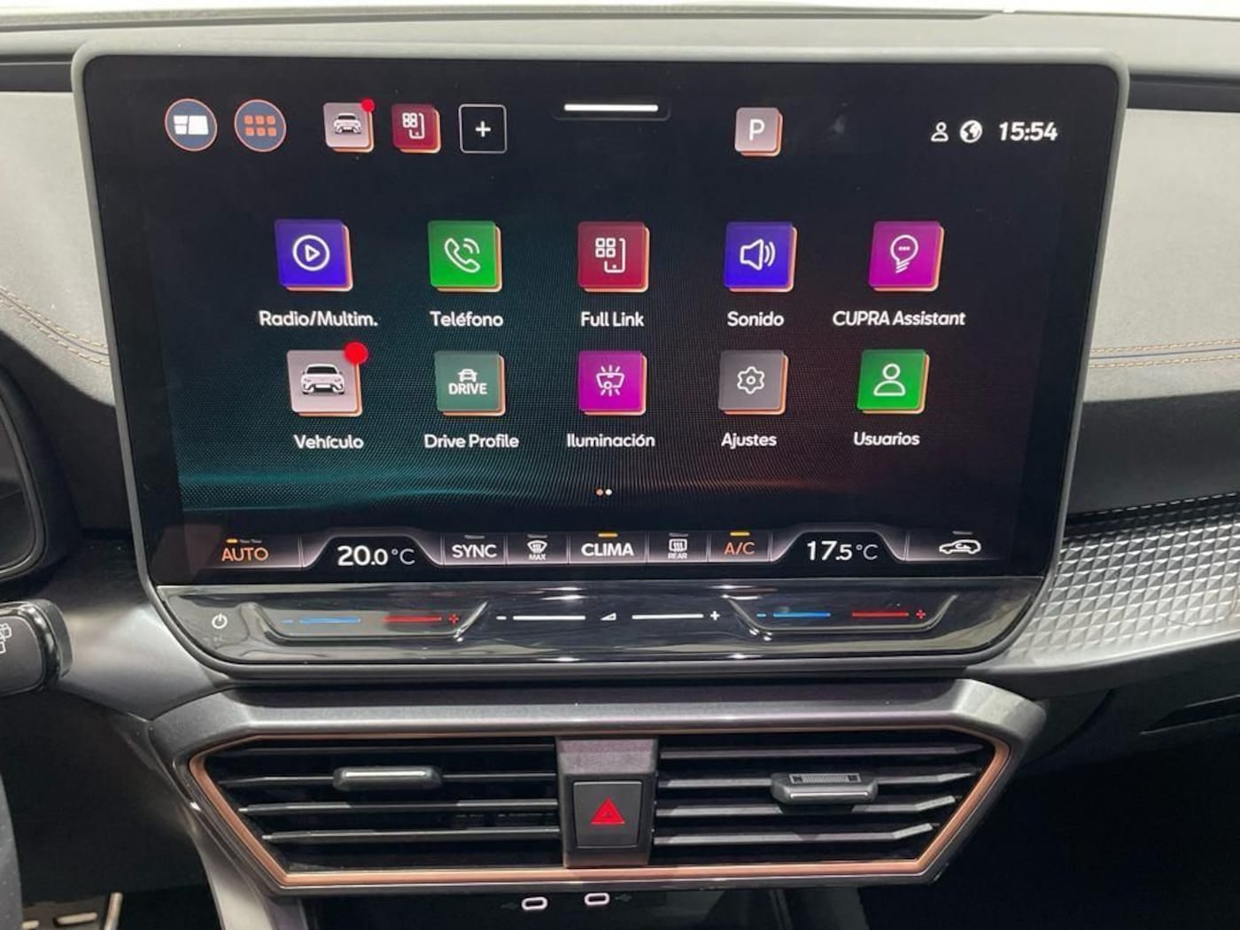 CUPRA Leon León 1.5 eTSI DSG 110 kW (150 CV) — photo 19
