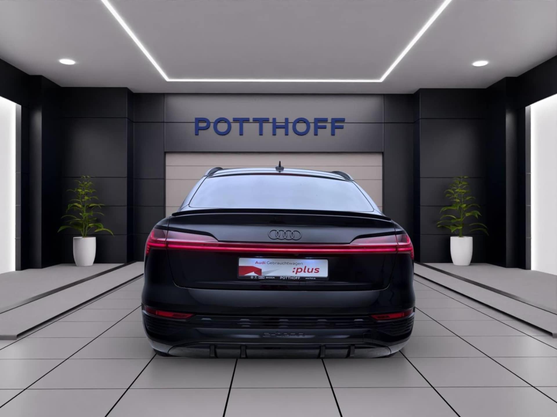 Audi Q8 Sportback e-tron S line