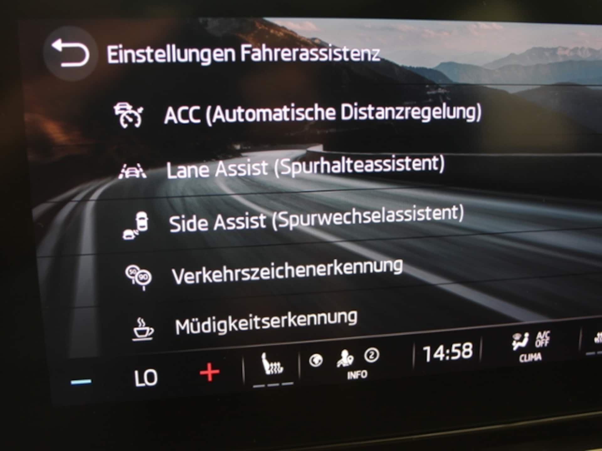 Skoda Octavia Combi Style
