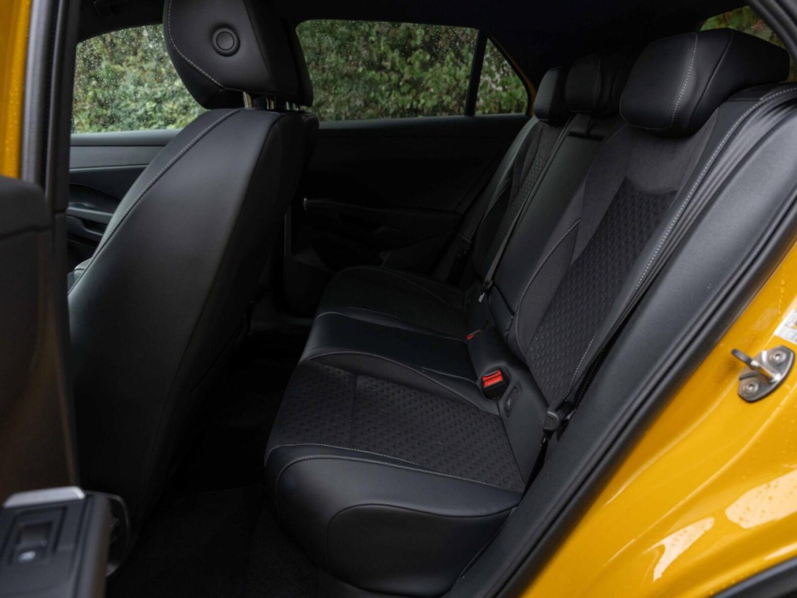 Volkswagen T-Roc – Bild 12