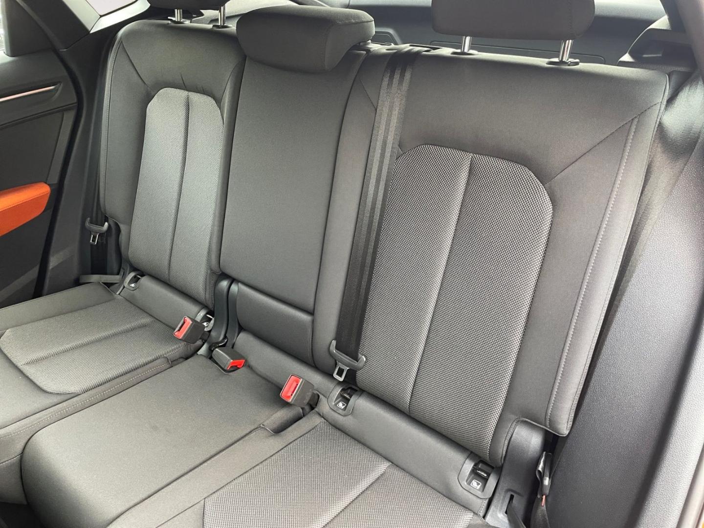 Image about Audi Q3 Sportback 35 TDI Schaltgetriebe