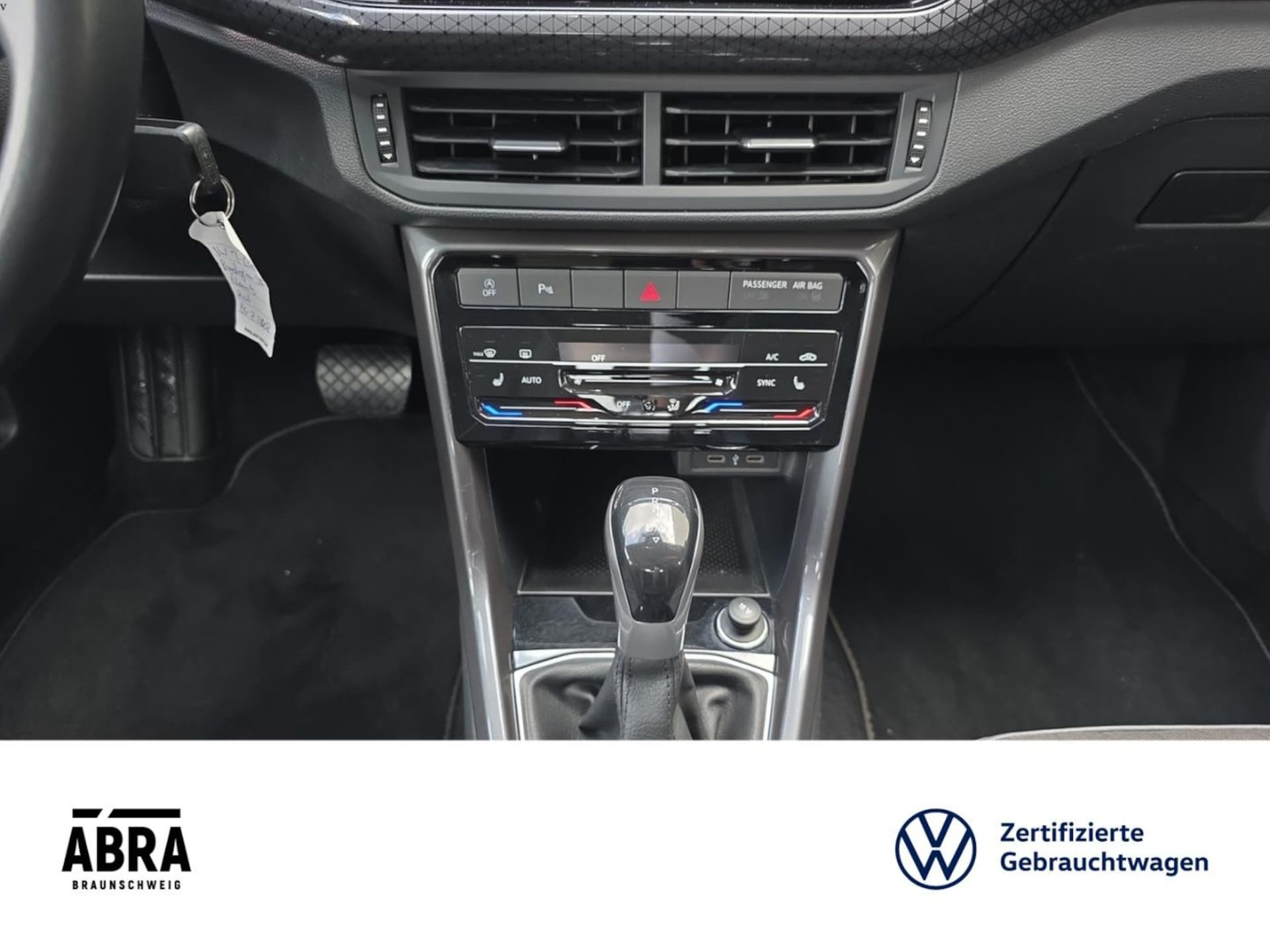 Volkswagen T-Cross Style