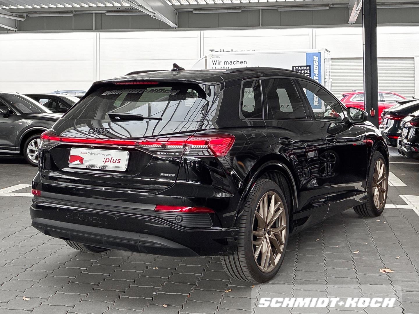 Bild über Audi Q4 e-tron 45 e-tron quattro - für weitere Informationen kontaktieren Sie den Audi Partner