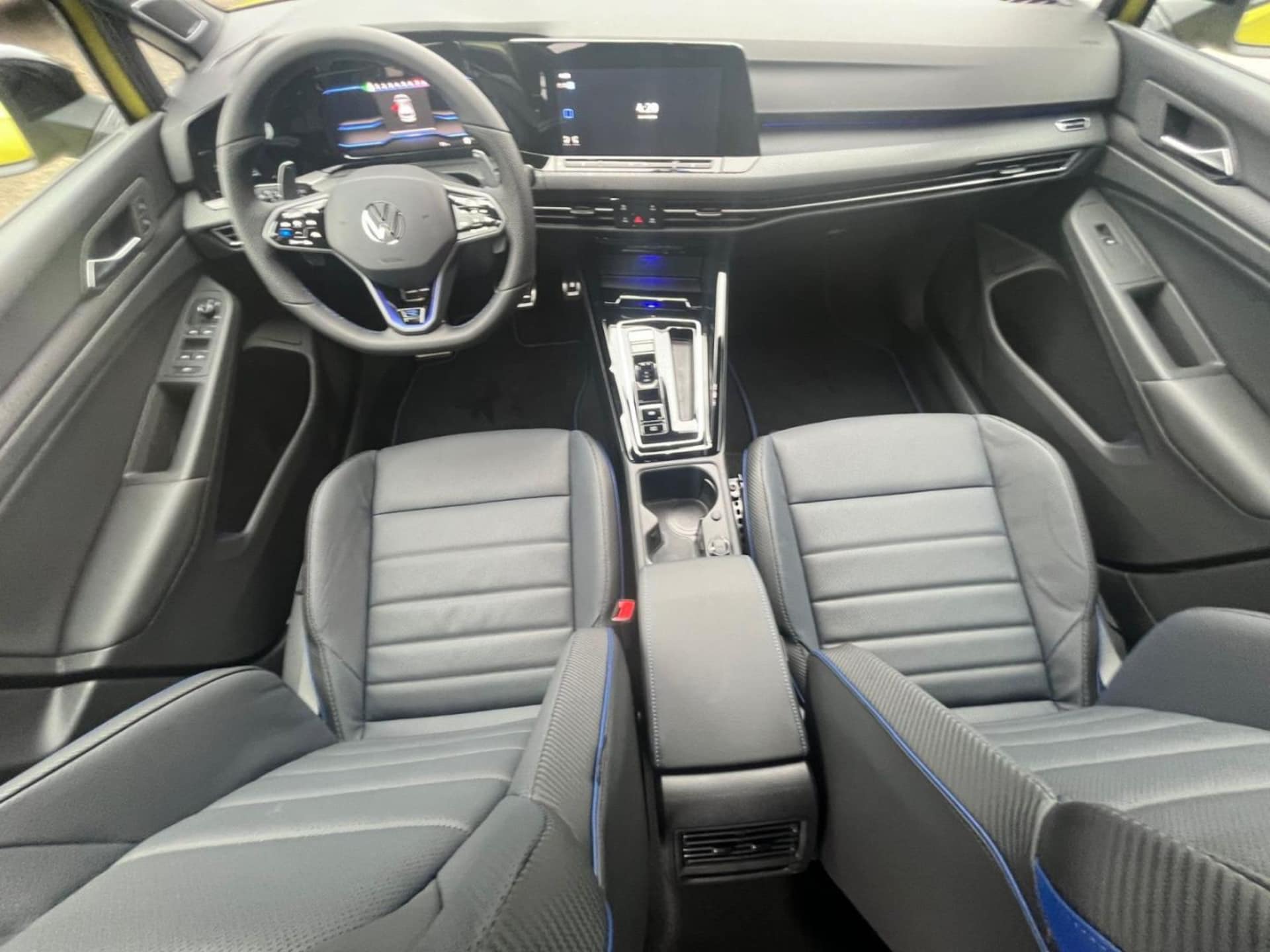 Volkswagen Golf R