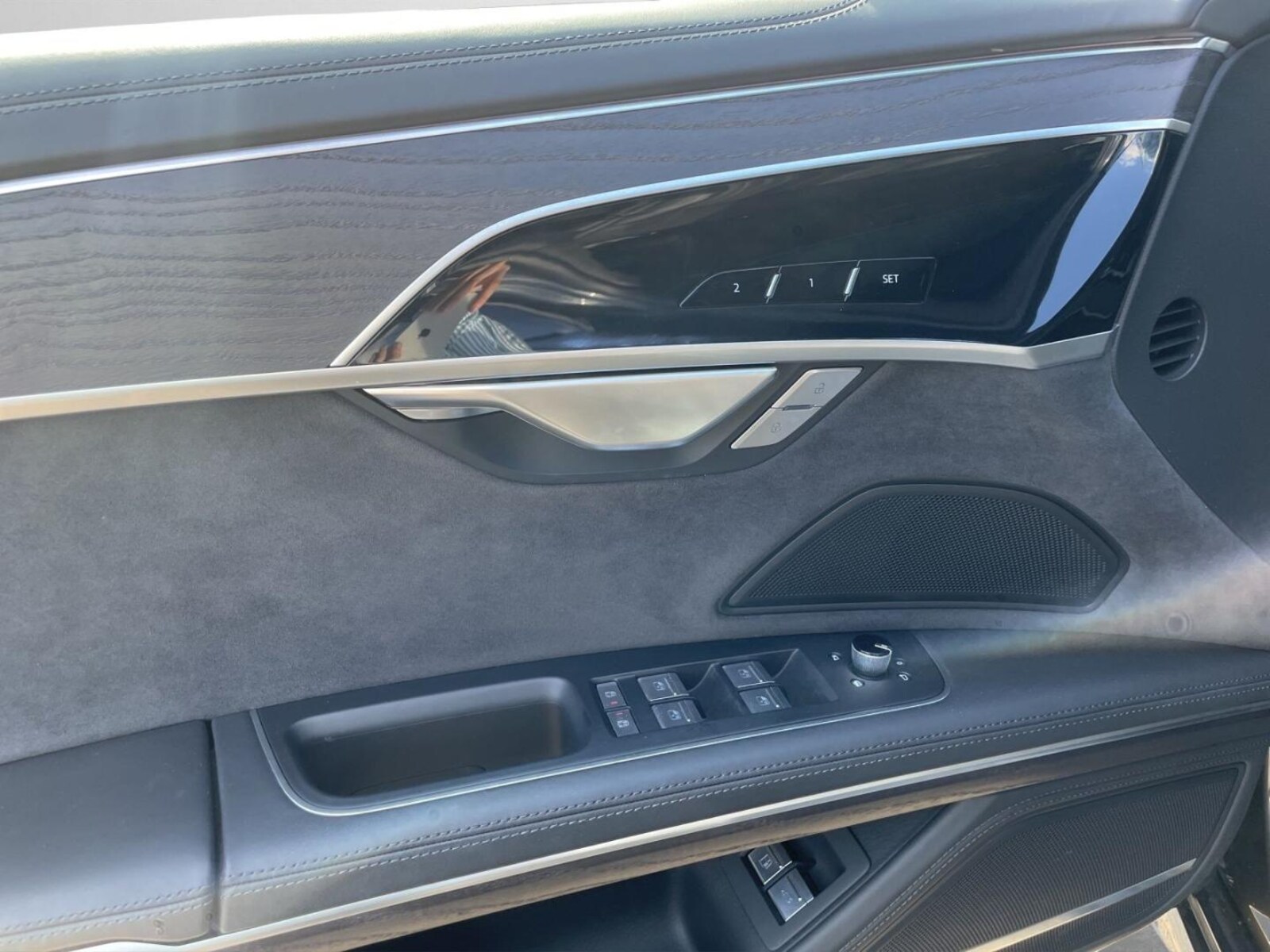 Audi A8 L – Bild 13