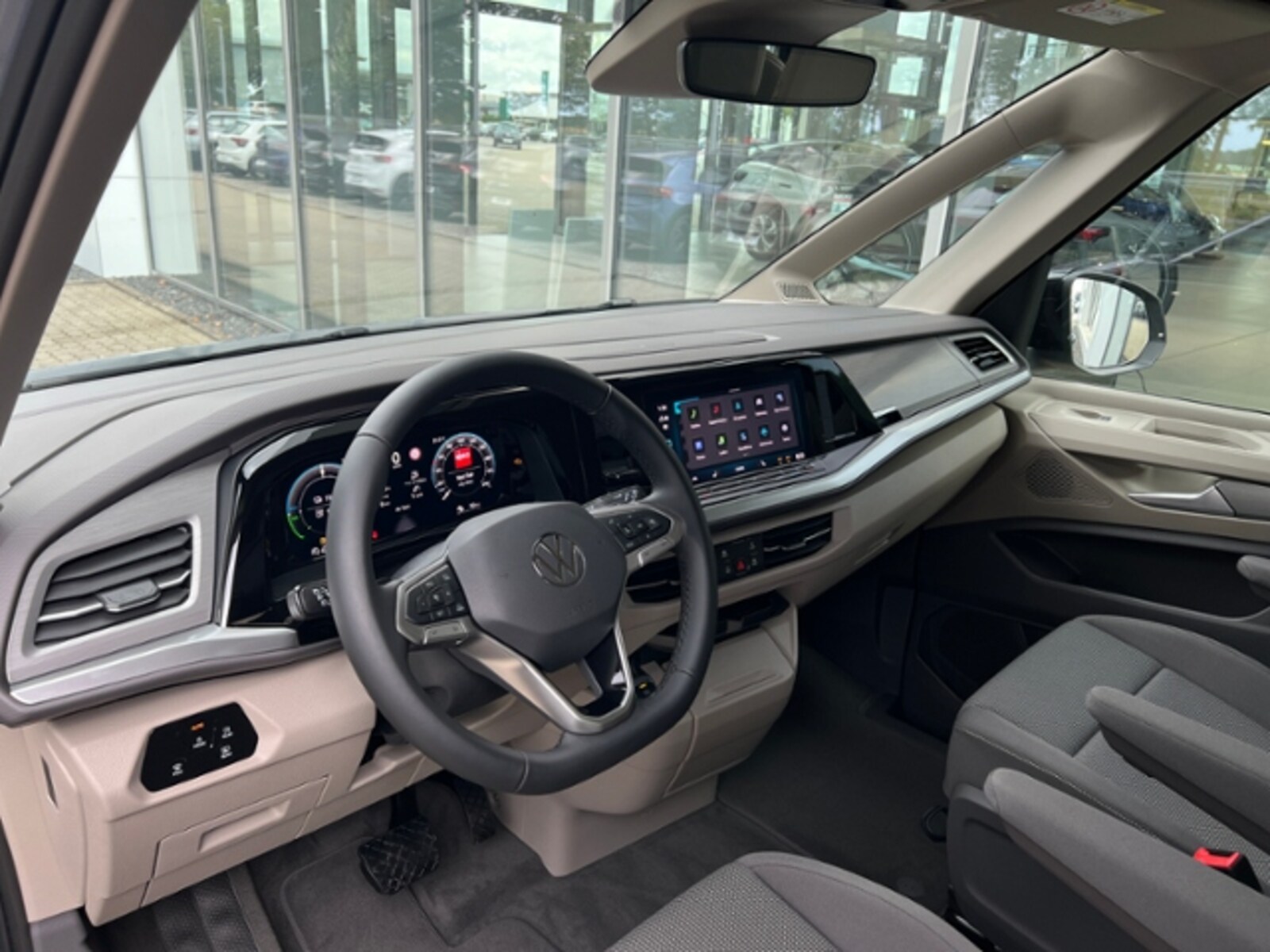 Volkswagen Multivan – Bild 8