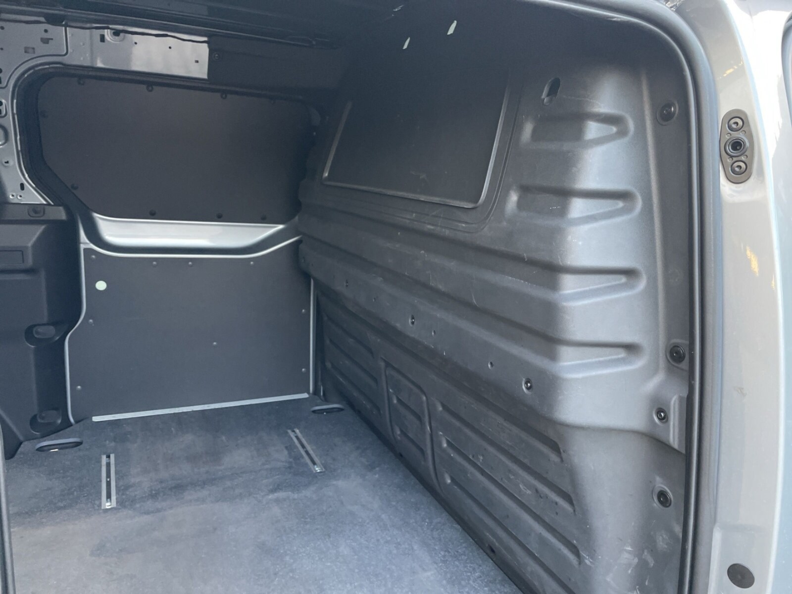 Volkswagen ID. Buzz Cargo – Bild 10