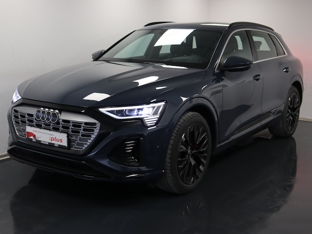 Image about Audi Q8 e-tron S line 55 e-tron quattro