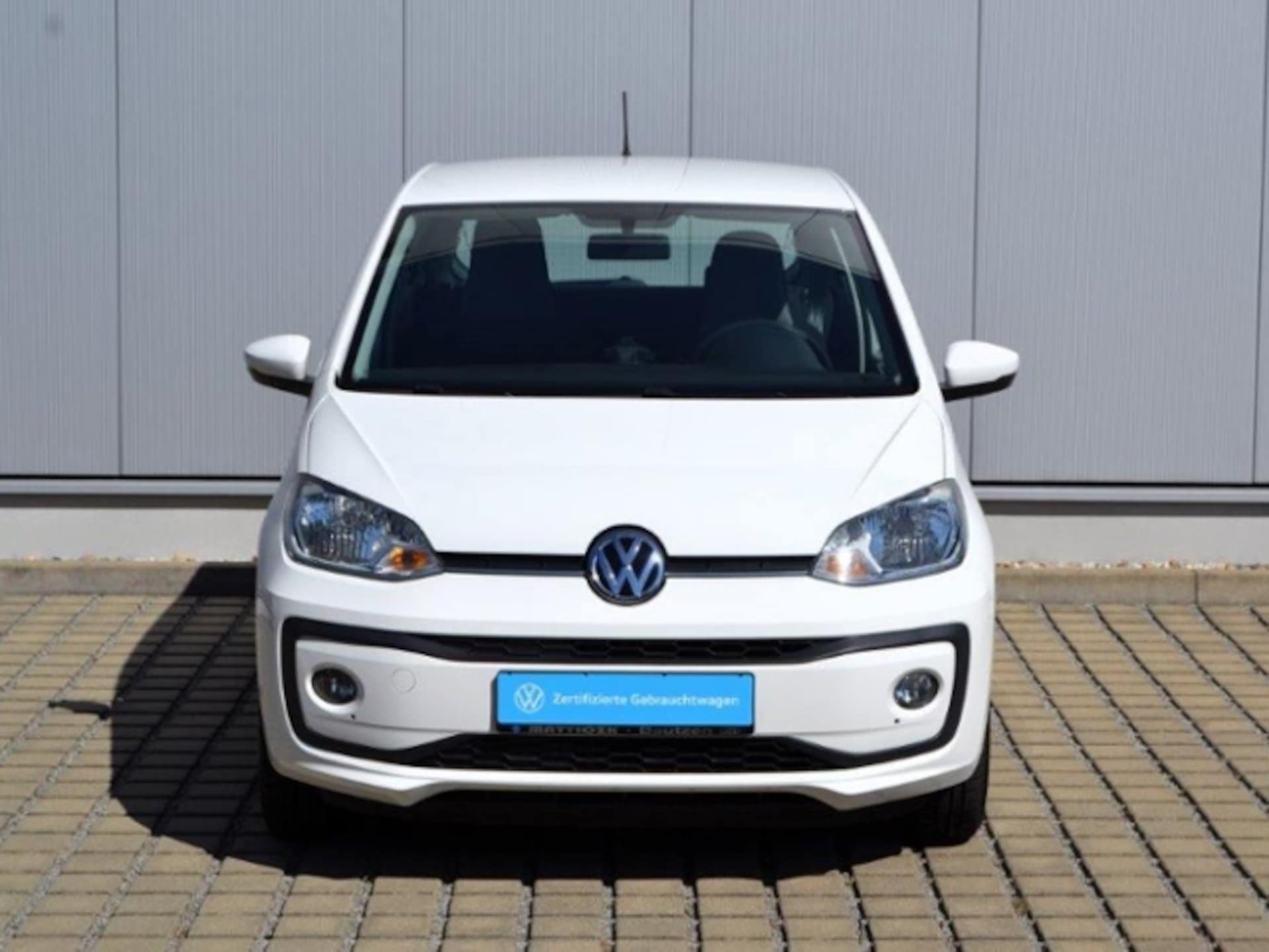 Volkswagen up! move up!