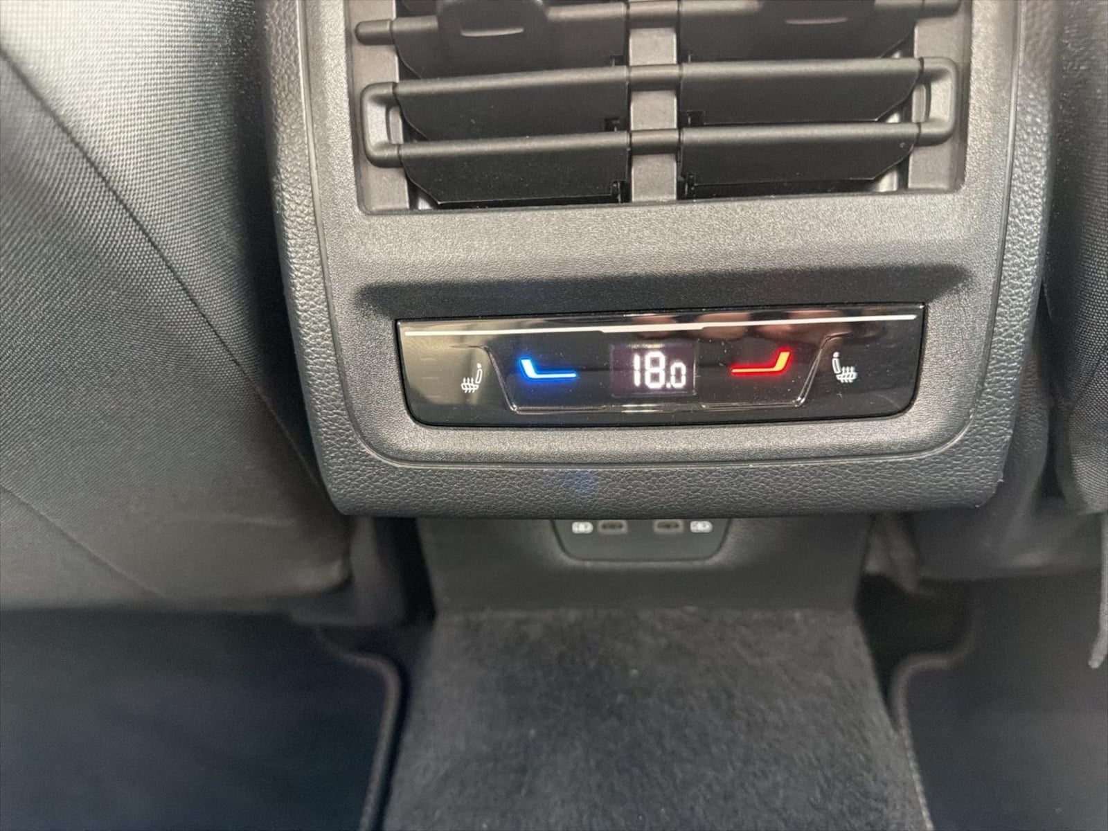 Volkswagen Golf – Bild 24