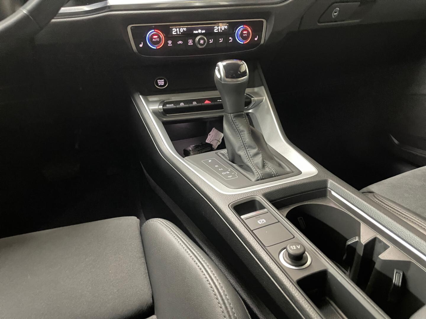 Bild über Audi Q3 advanced 35 TFSI S tronic - für weitere Informationen kontaktieren Sie den Audi Partner