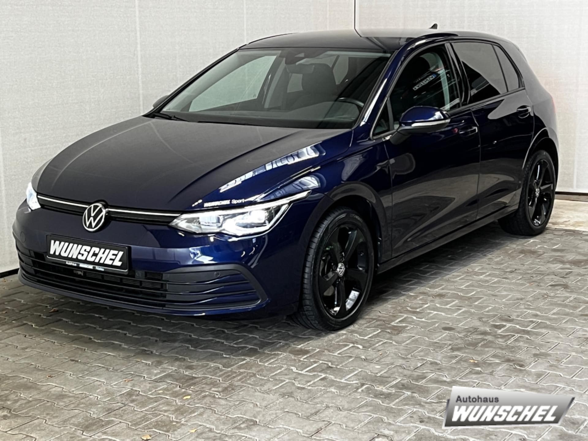Volkswagen Golf Life