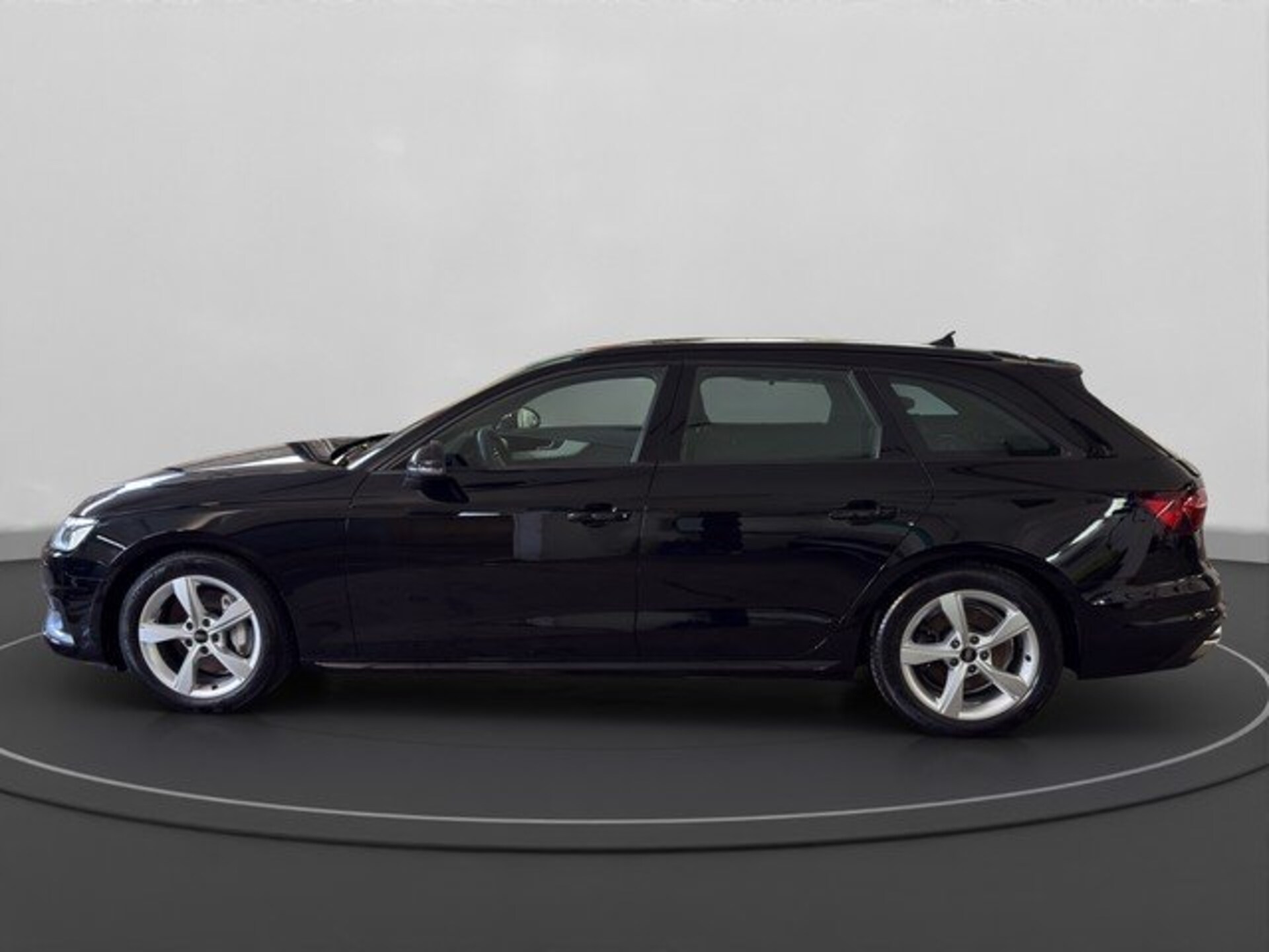 Audi A4 Avant Advanced