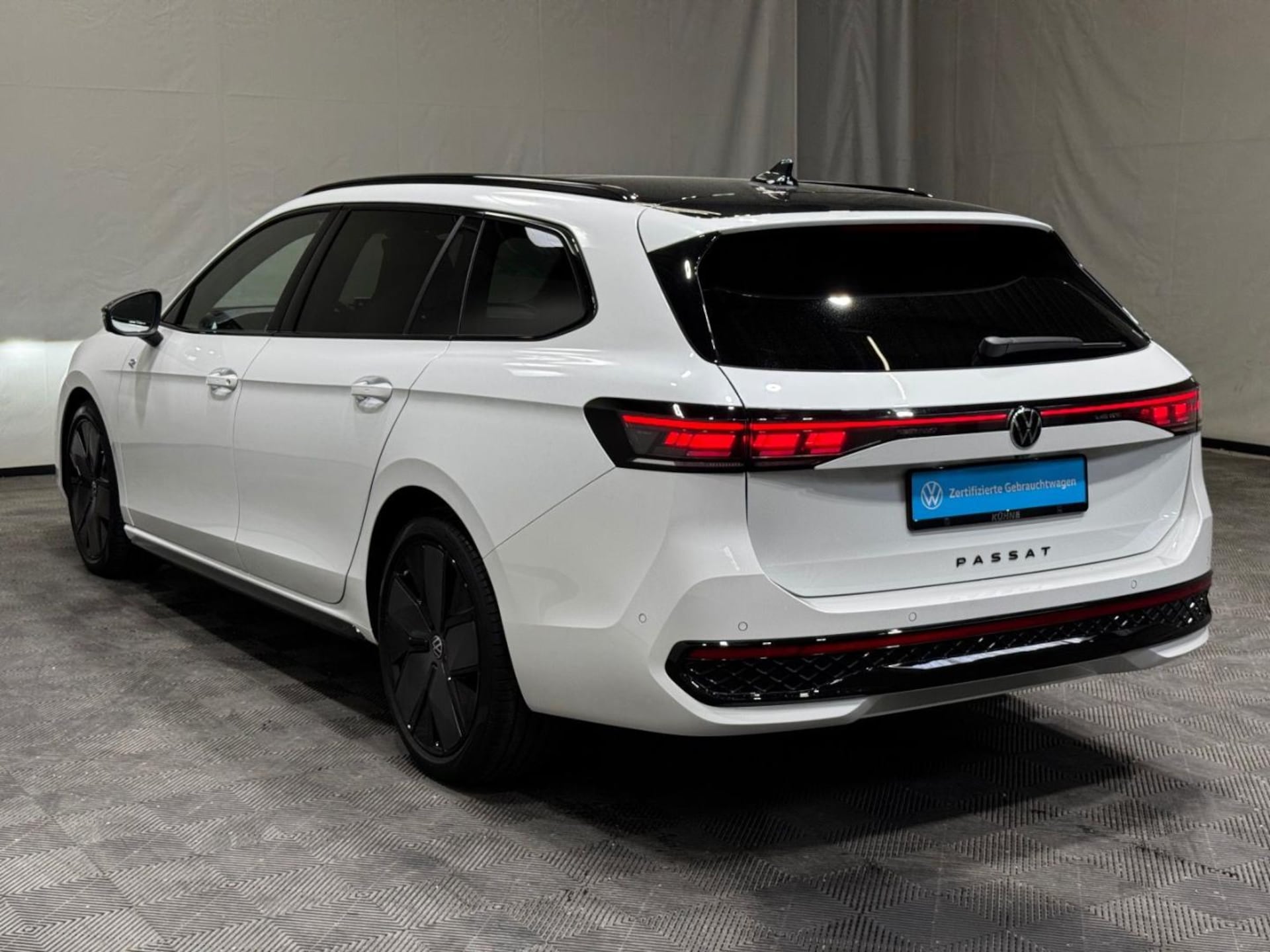 Volkswagen Passat R-Line