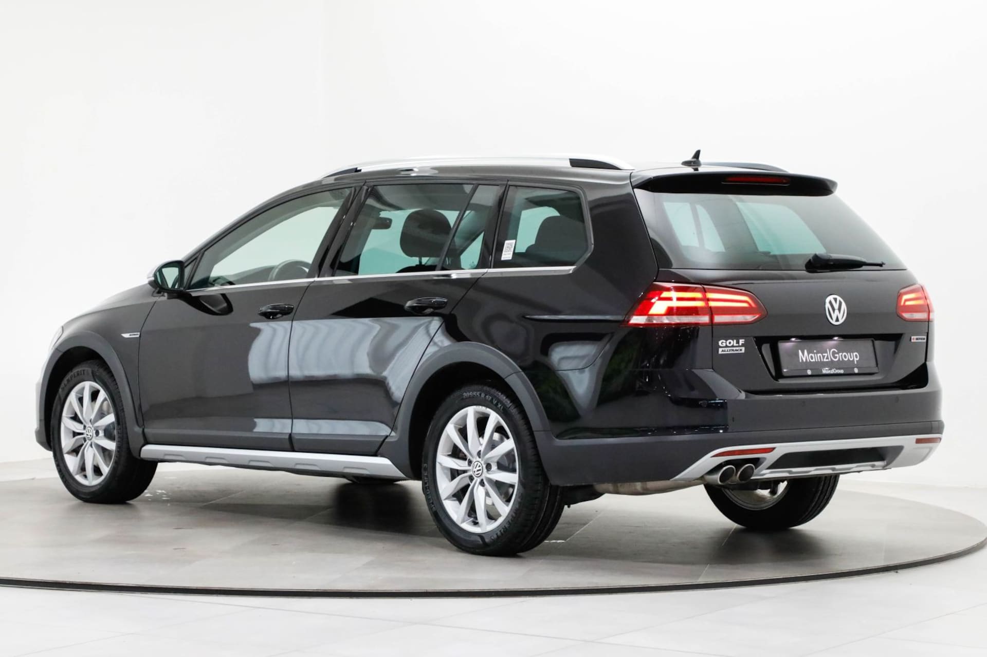 Volkswagen Golf Variant Alltrack
