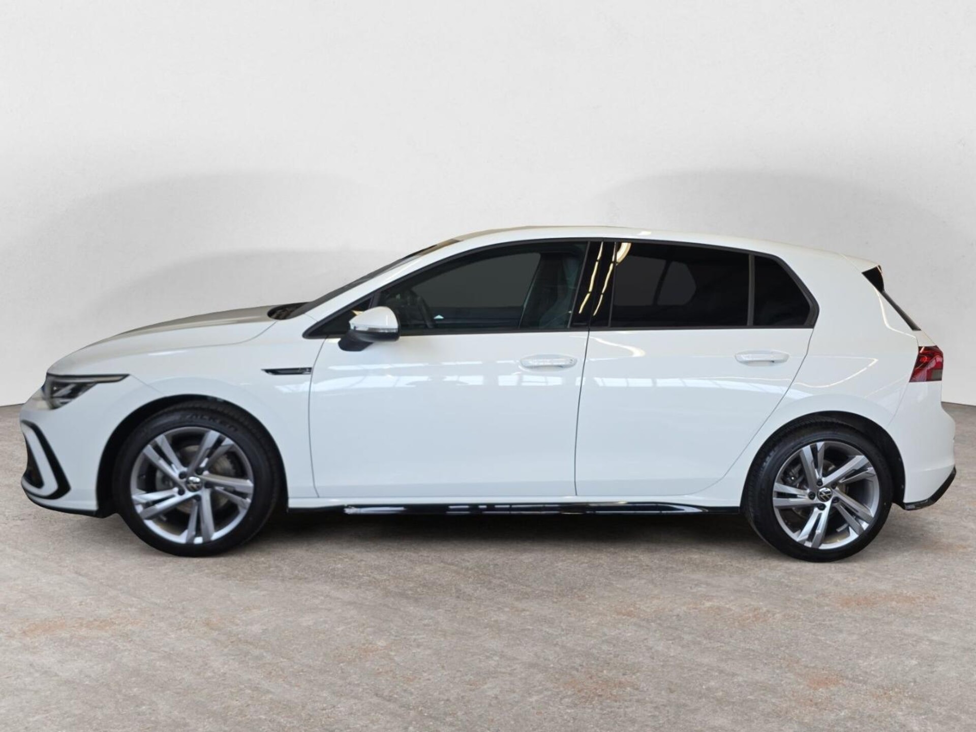 Volkswagen Golf R-Line