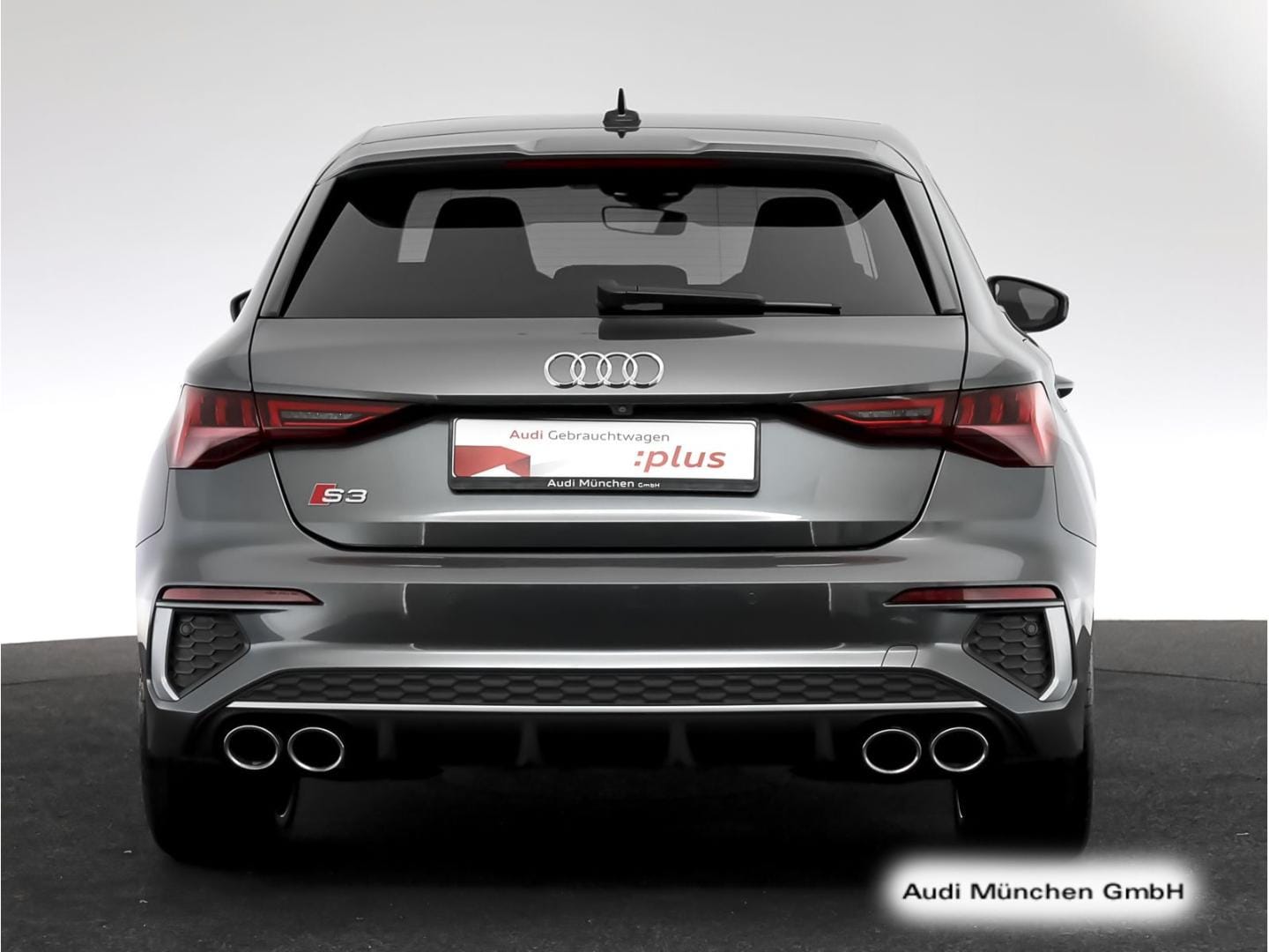 Bild über Audi S3 Sportback TFSI quattro S tronic - für weitere Informationen kontaktieren Sie den Audi Partner