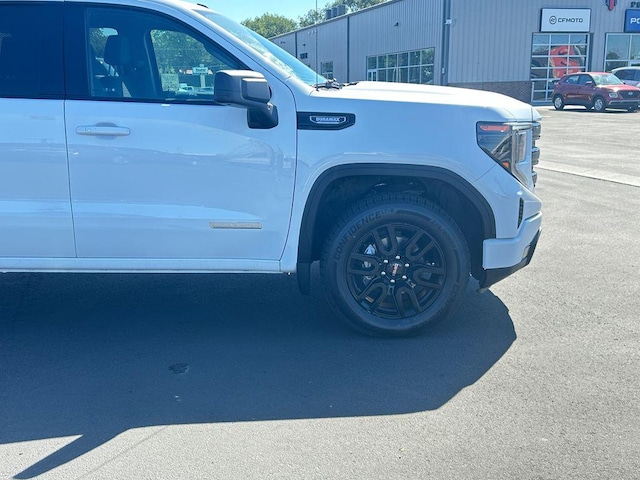2023 GMC Sierra