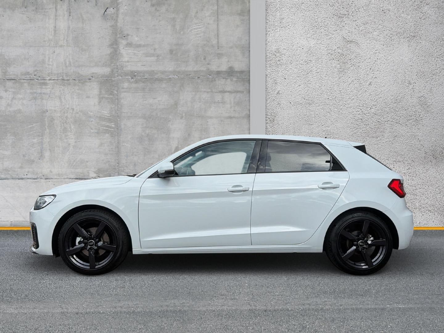 Bild über Audi A1 Sportback advanced 30 TFSI S tronic - für weitere Informationen kontaktieren Sie den Audi Partner