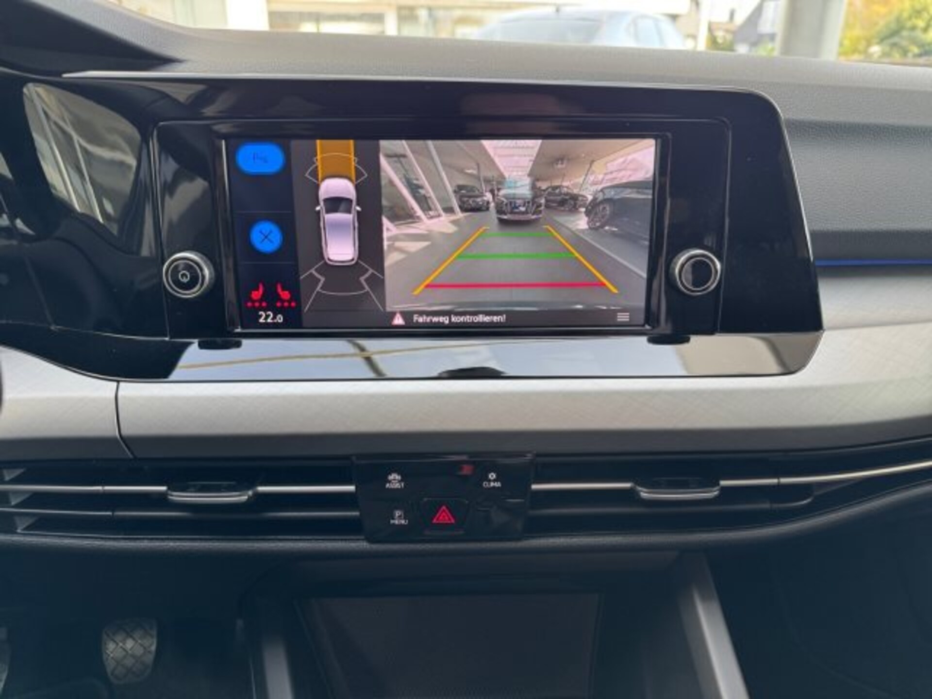Volkswagen Golf Life