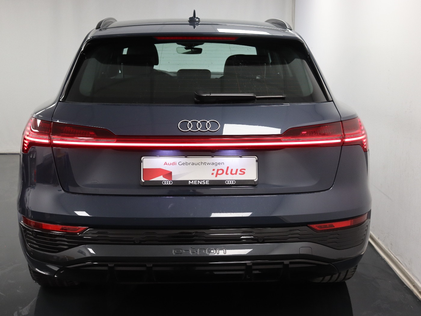 Image about Audi Q8 e-tron S line 55 e-tron quattro