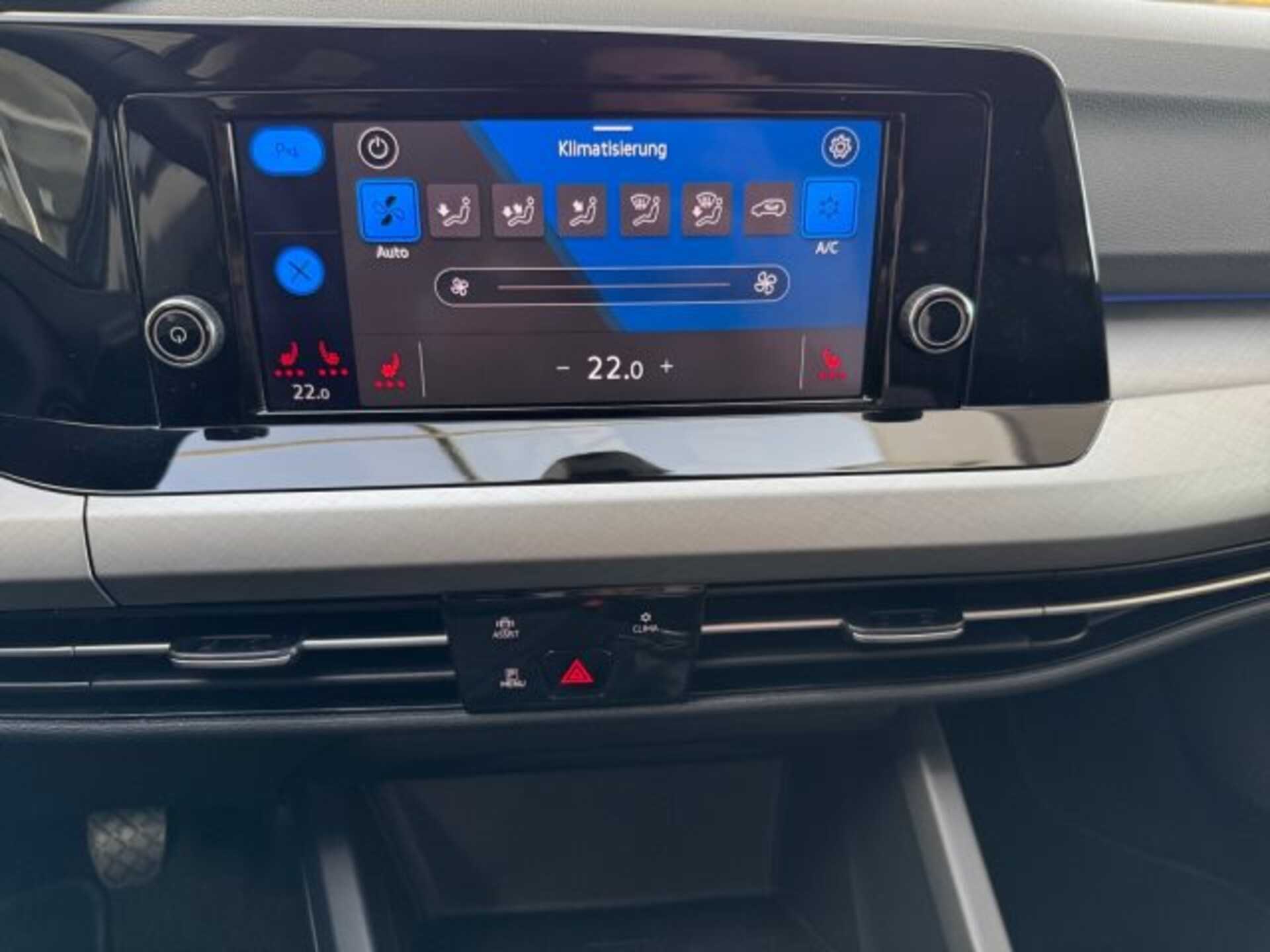 Volkswagen Golf Life