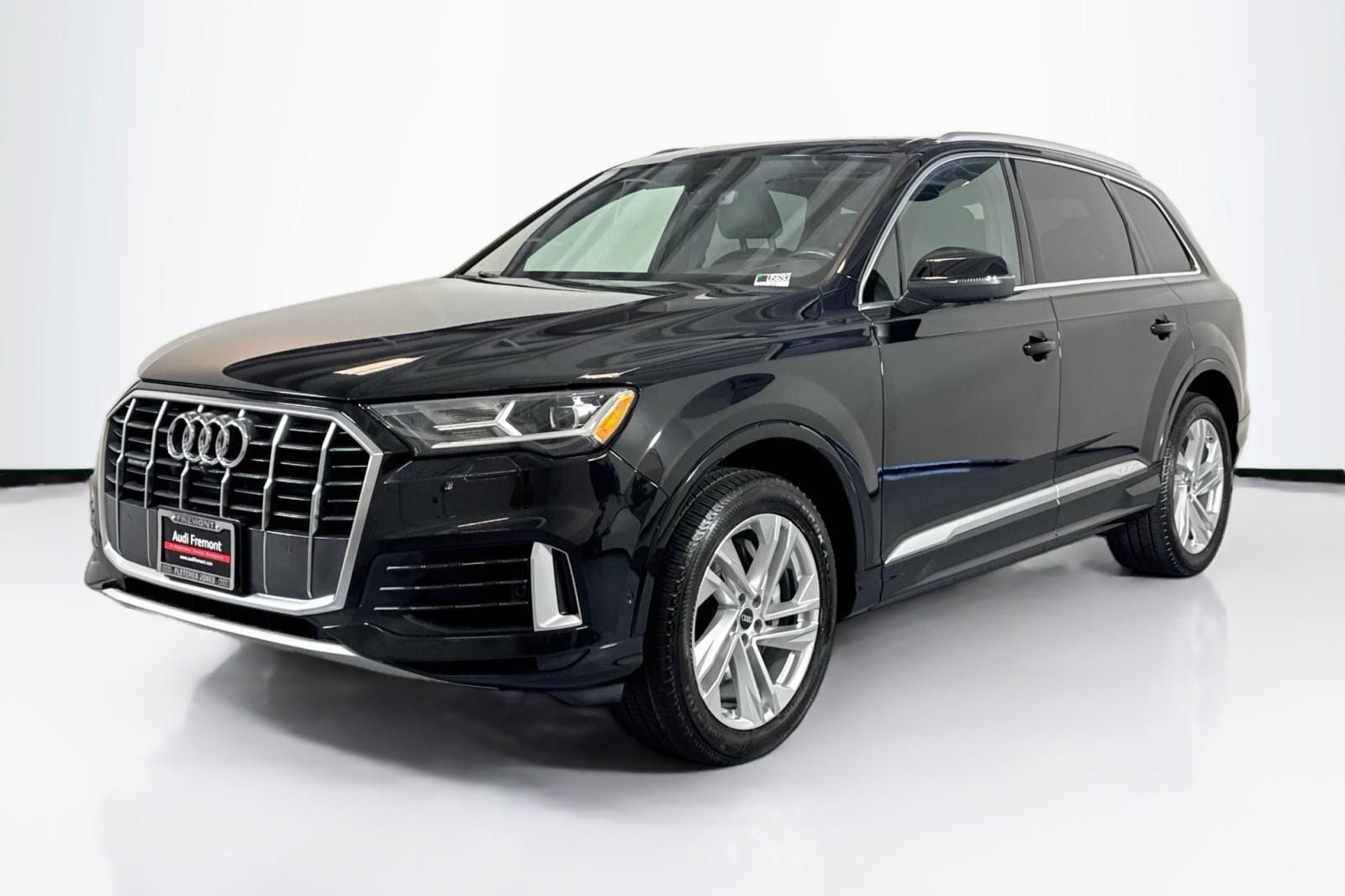 2022 Audi Q7 55 Premium quattro Tiptronic's photo