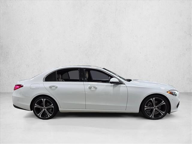 2025 Mercedes-Benz C 300