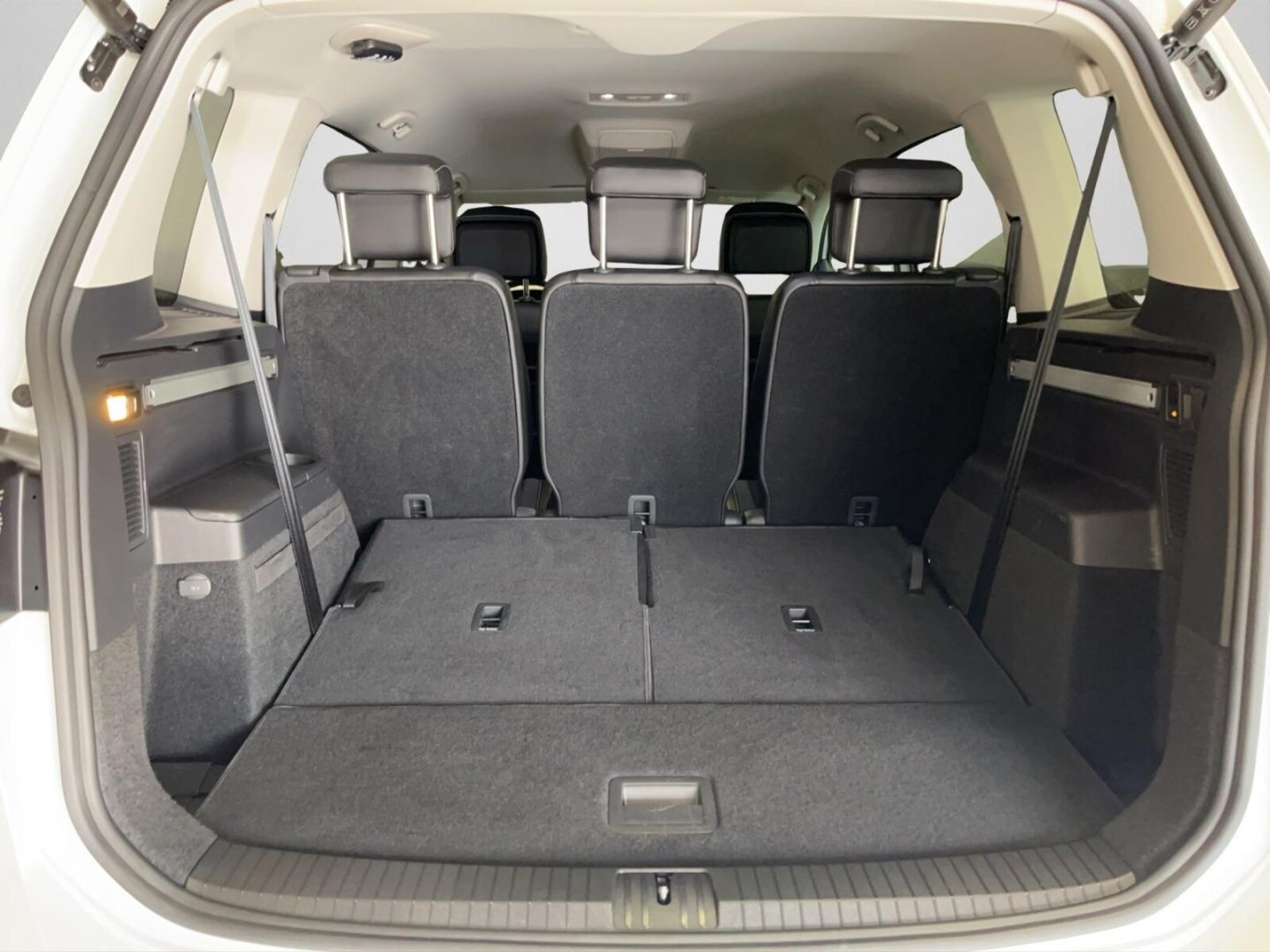 Volkswagen Touran – Bild 15