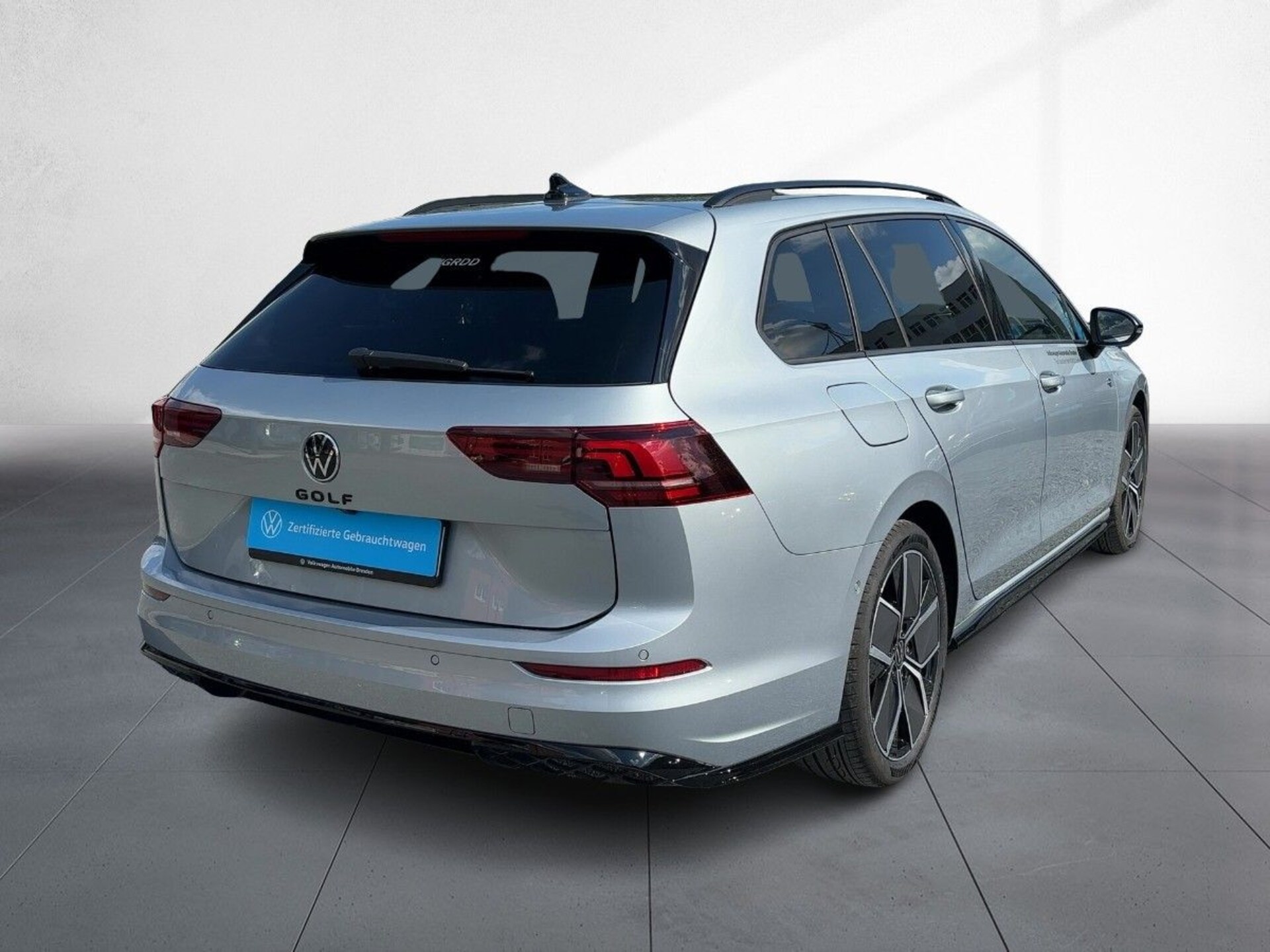 Volkswagen Golf Variant R-Line