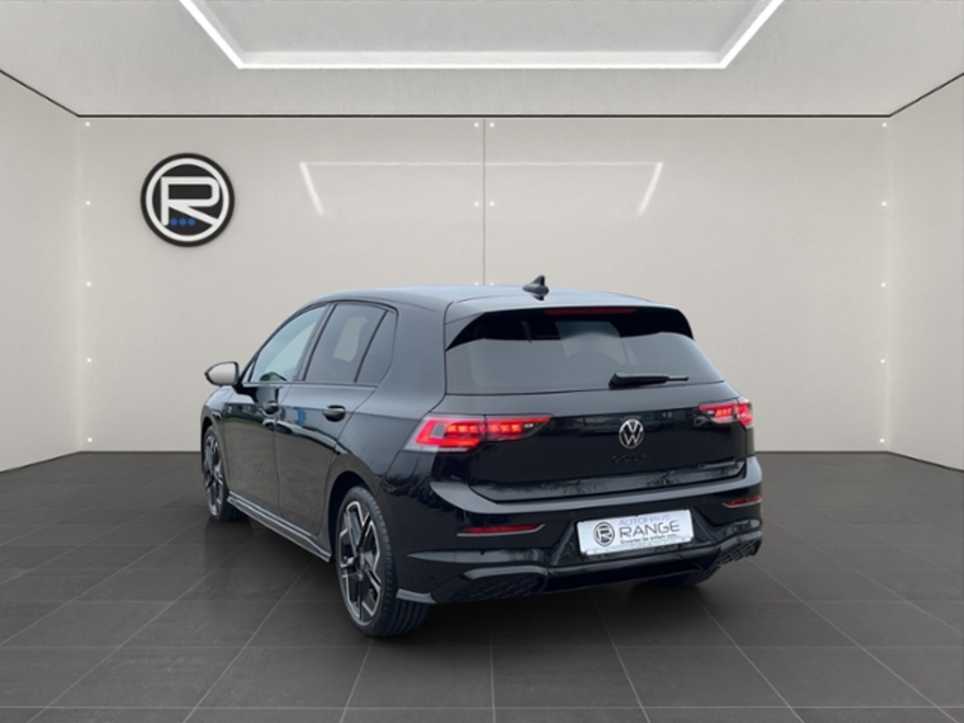 Volkswagen Golf R-Line