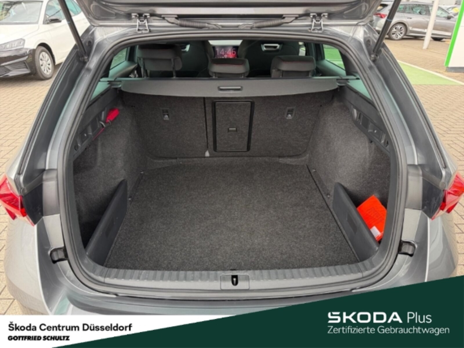 Škoda Octavia Combi – Bild 9