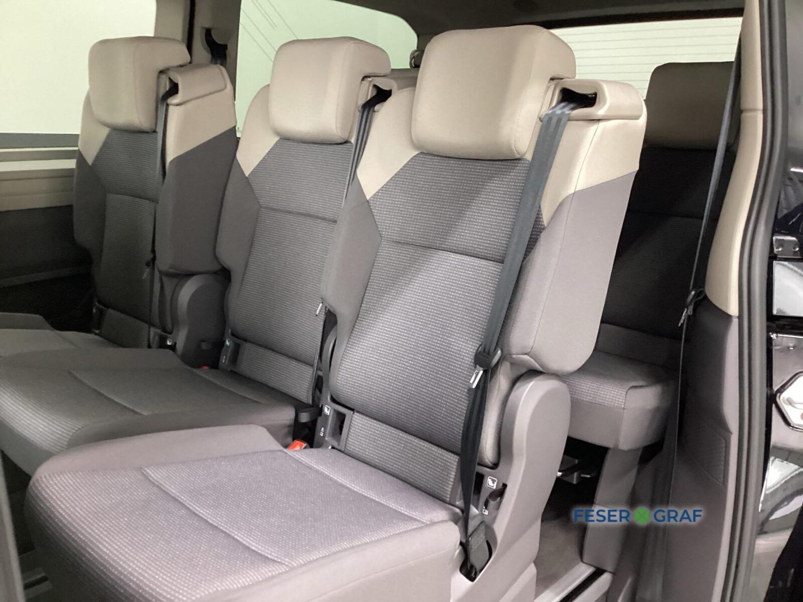 Volkswagen Multivan Langversion – Bild 7