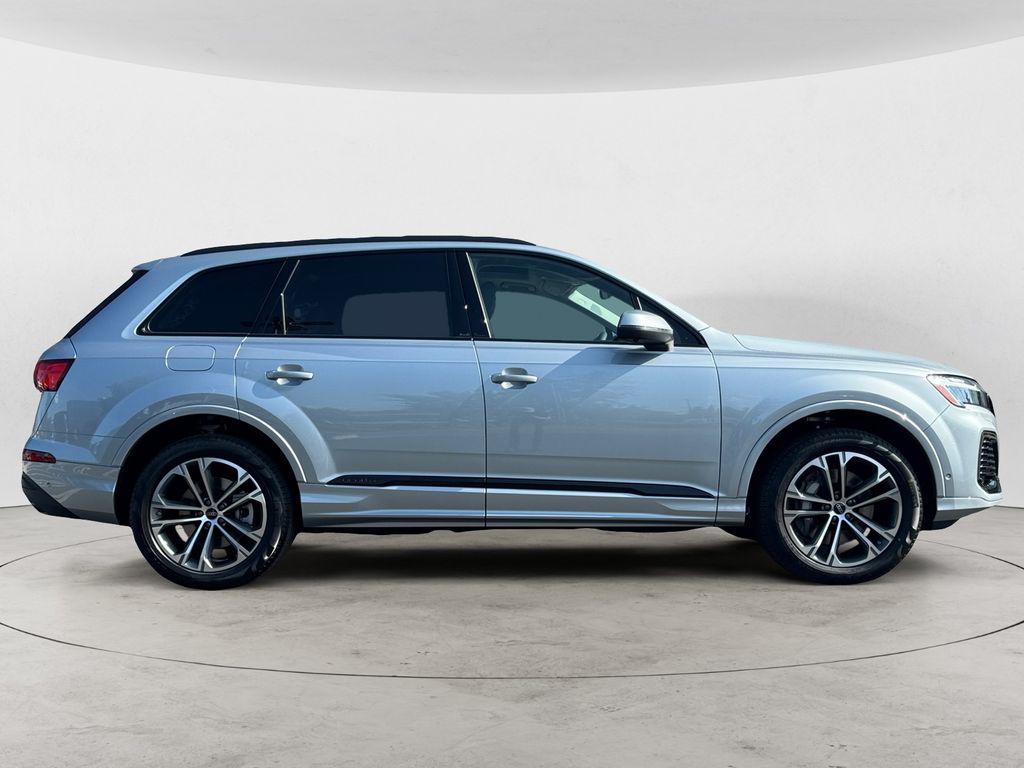 2025 Audi Q7 Premium - Photo 8