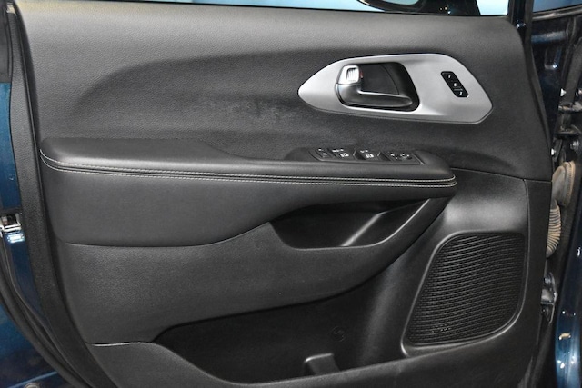2025 Chrysler Pacifica