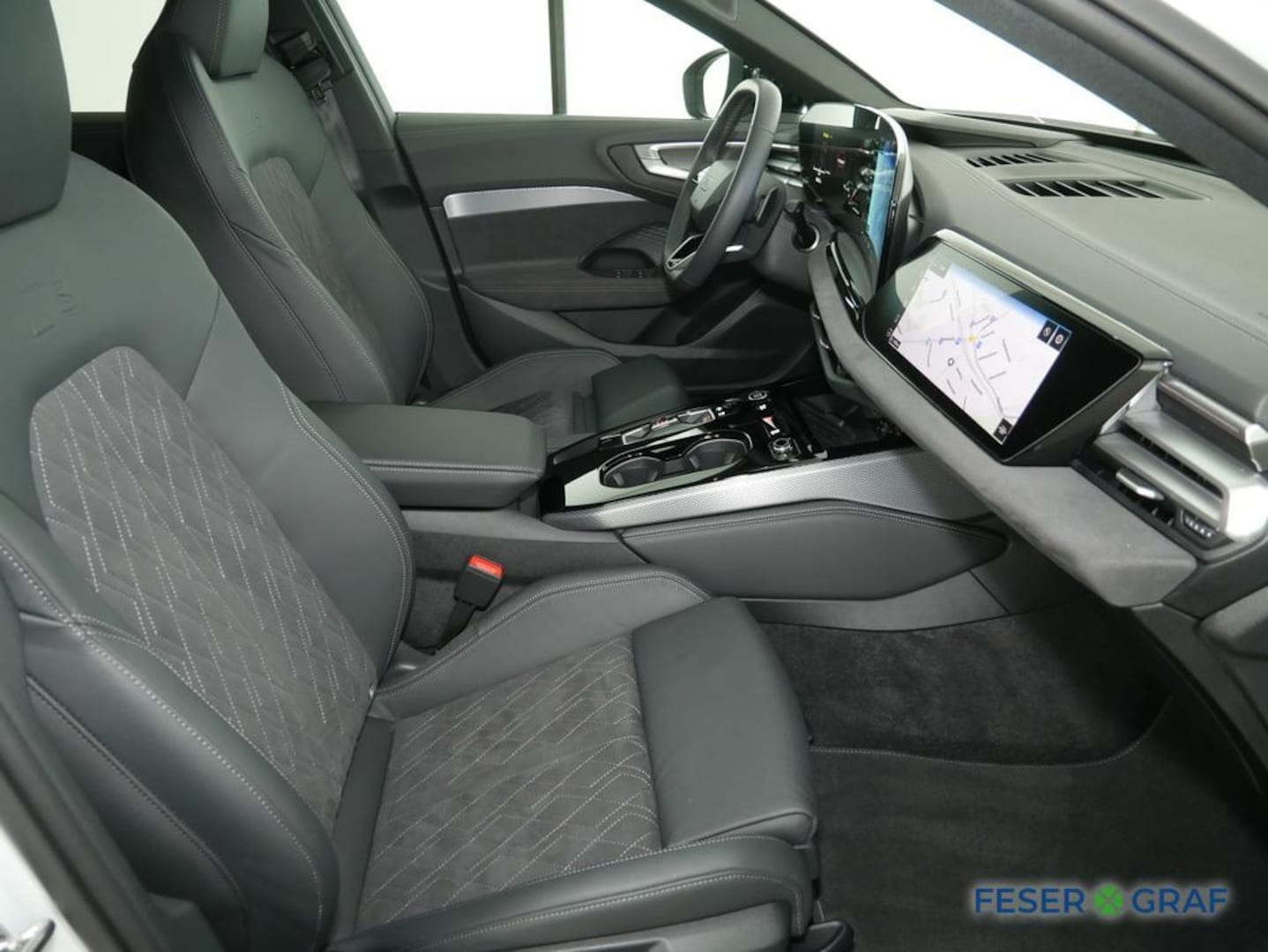 Bild über Audi A5 Limousine TDI quattro 150 kW S tronic - für weitere Informationen kontaktieren Sie den Audi Partner
