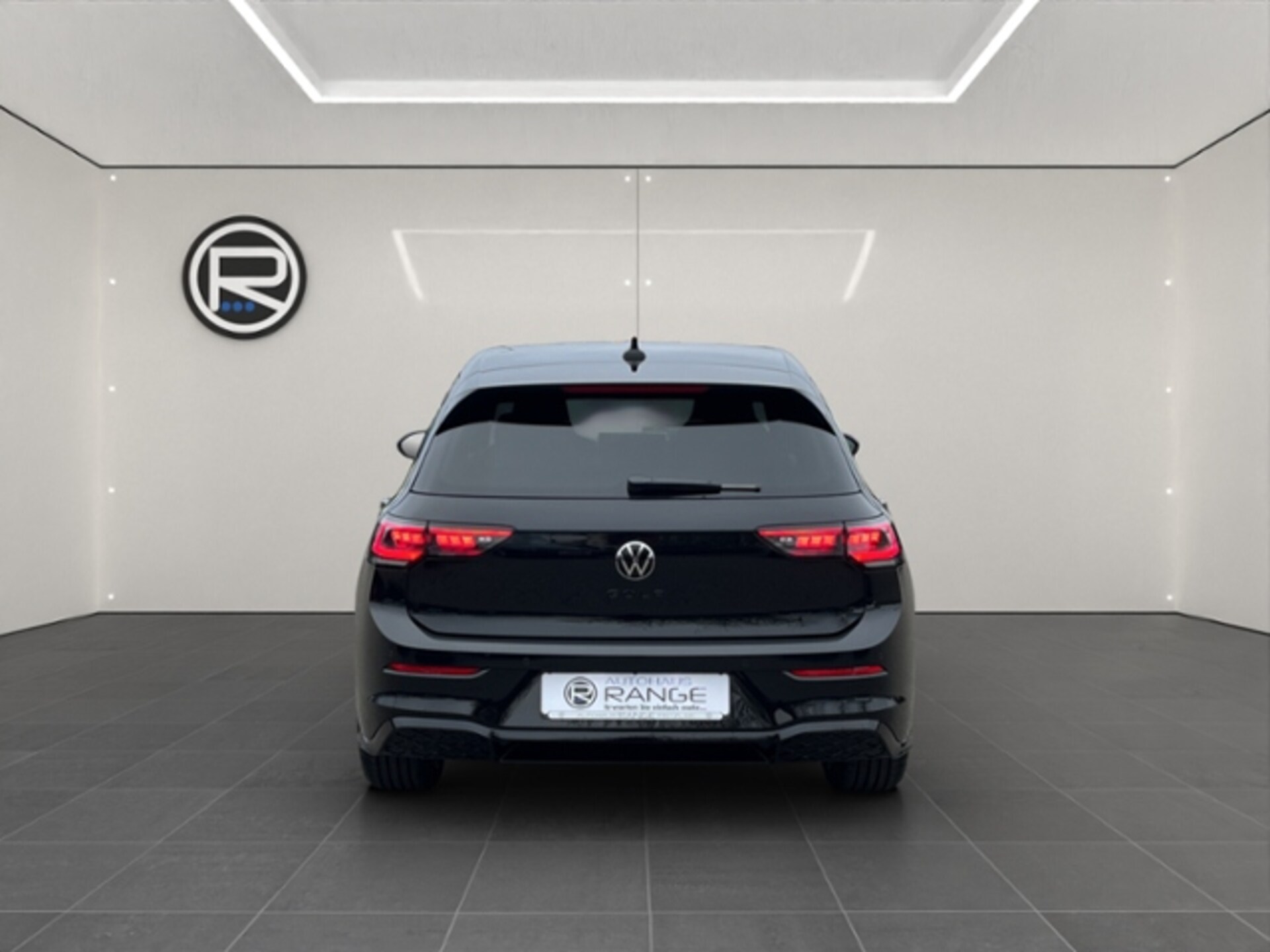 Volkswagen Golf R-Line