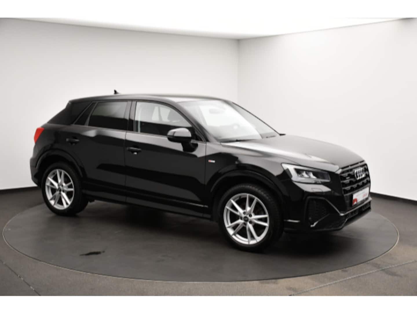 Bild über Audi Q2 S line 40 TFSI quattro S tronic - für weitere Informationen kontaktieren Sie den Audi Partner