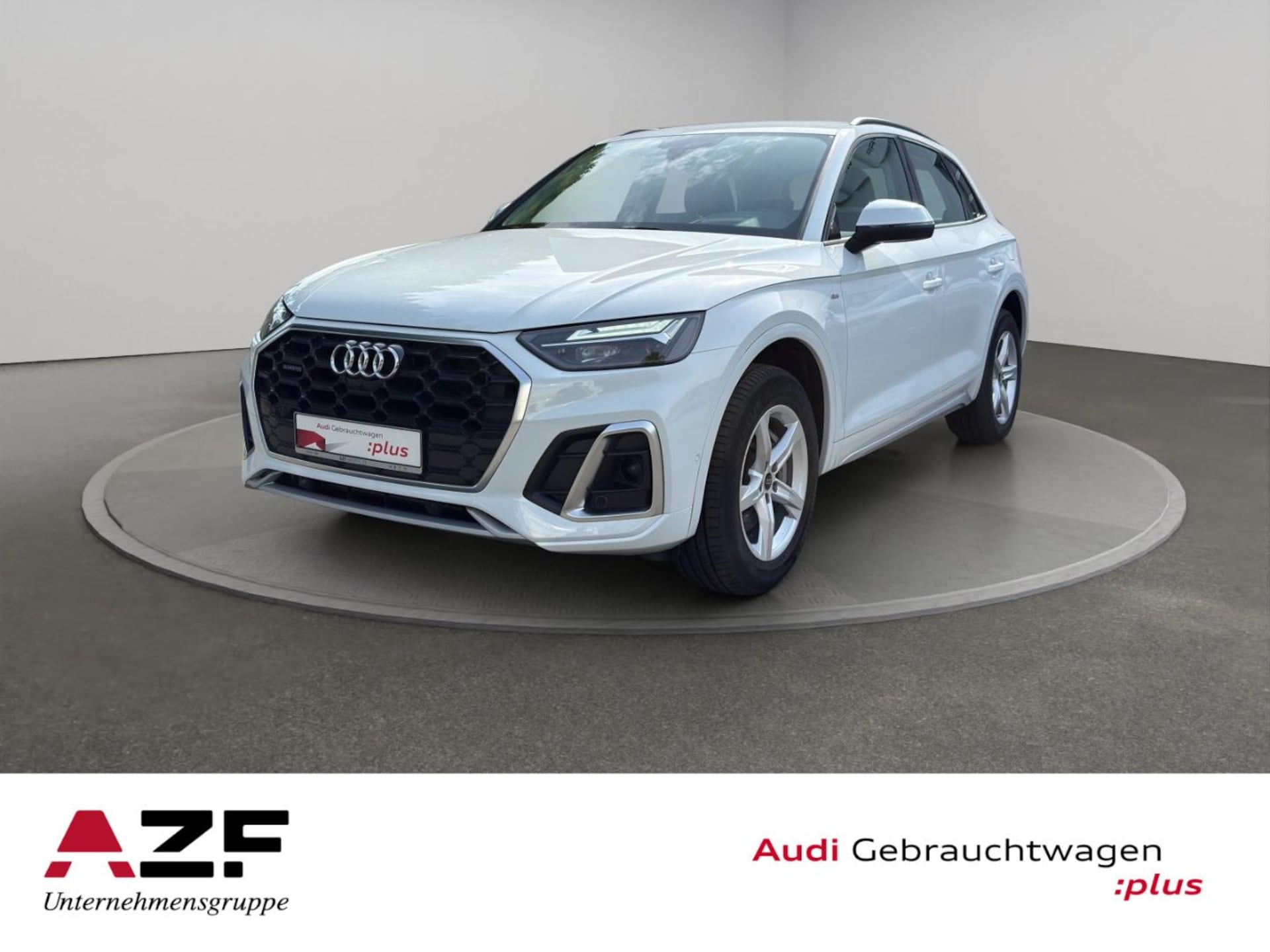 Audi Q5 TFSI e — Audi Q5 TFSI e S line 55 e quattro 270 kW (367 PS) S tronic Q5 55 TFSI e qu. S-tronic S line STANDKLIMA+NAVI