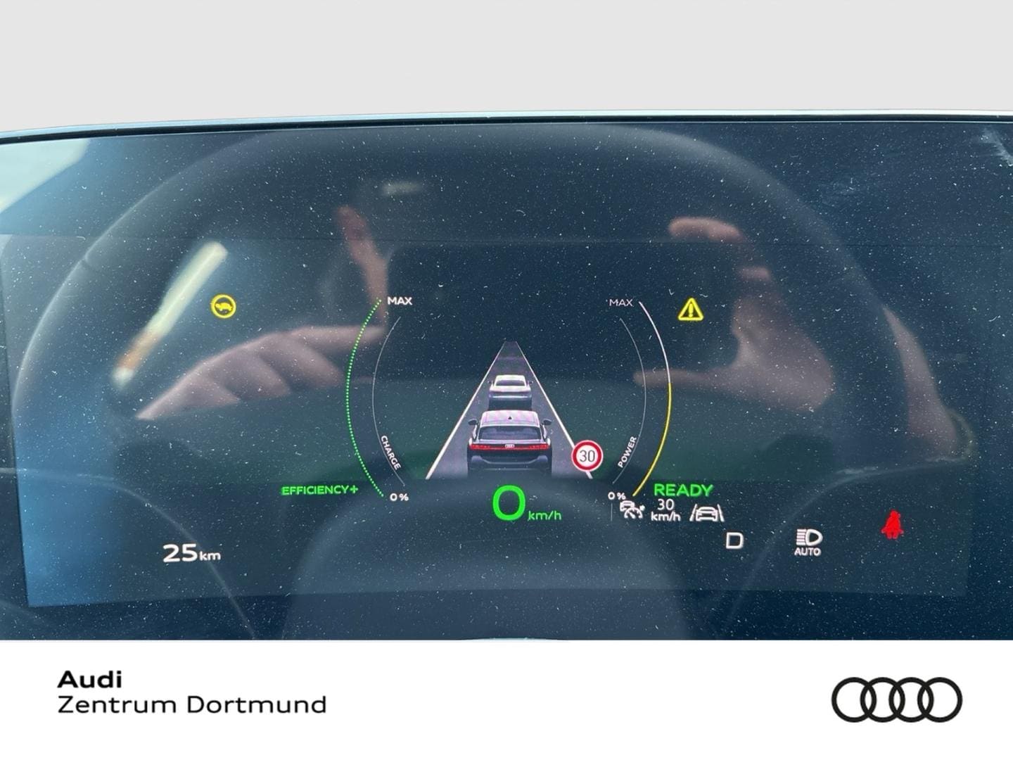 Bild über Audi A6 Avant e-tron e-tron performance 270 kW - für weitere Informationen kontaktieren Sie den Audi Partner