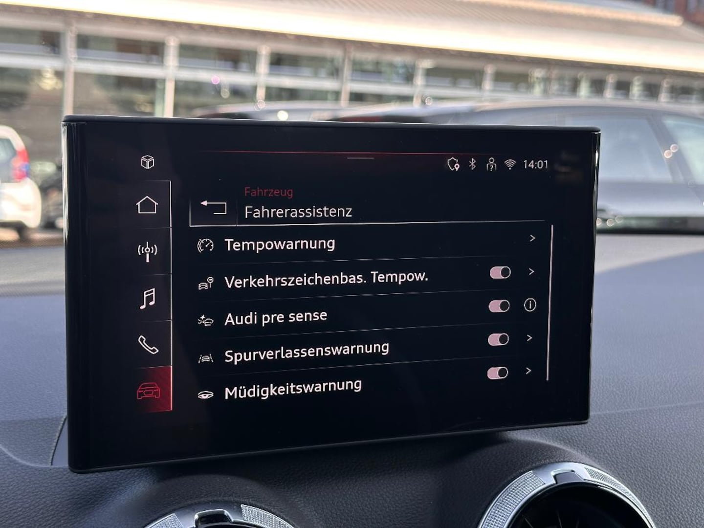 Bild über Audi Q2 30 TFSI Schaltgetriebe - für weitere Informationen kontaktieren Sie den Audi Partner