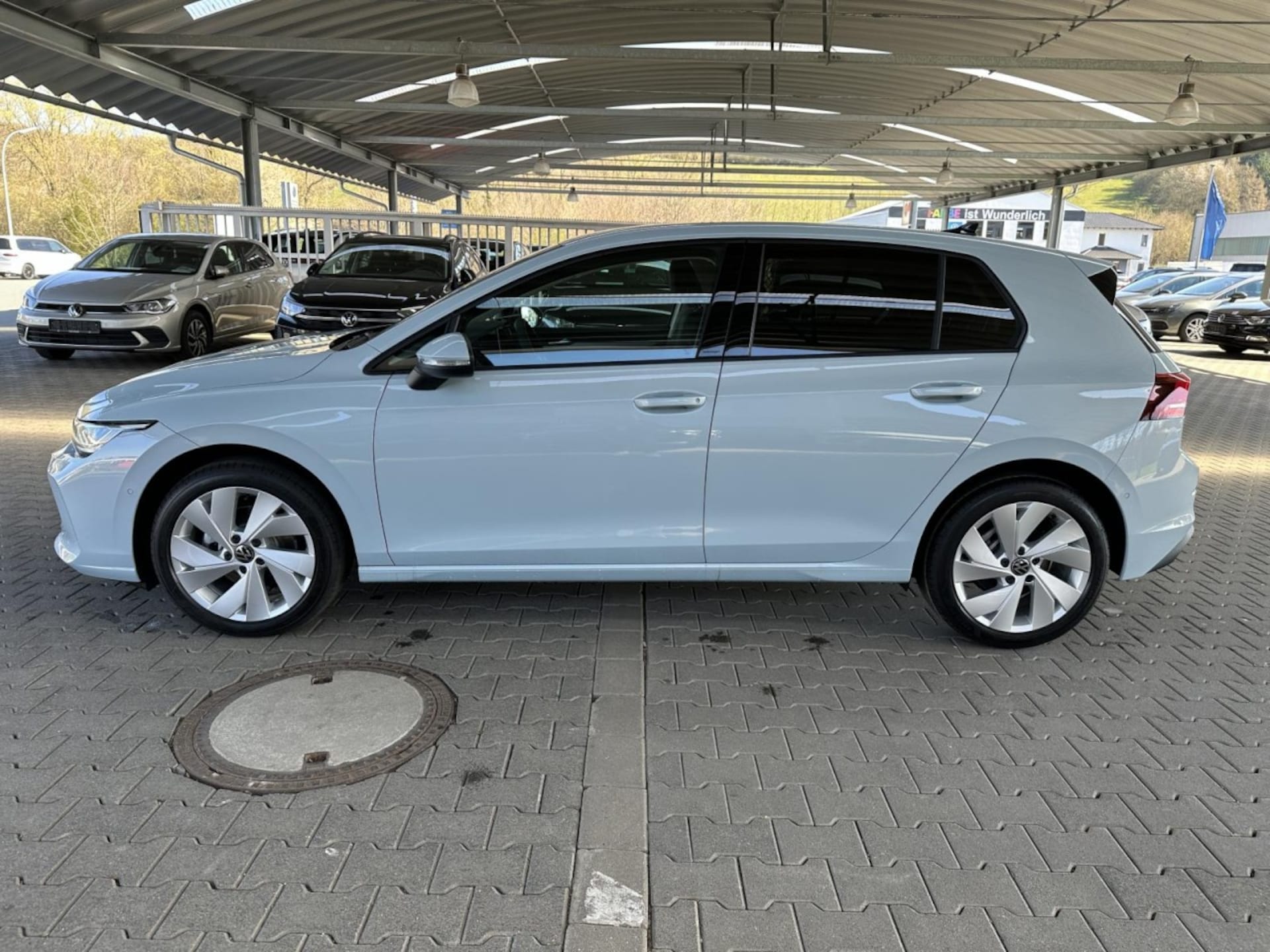 Volkswagen Golf Life