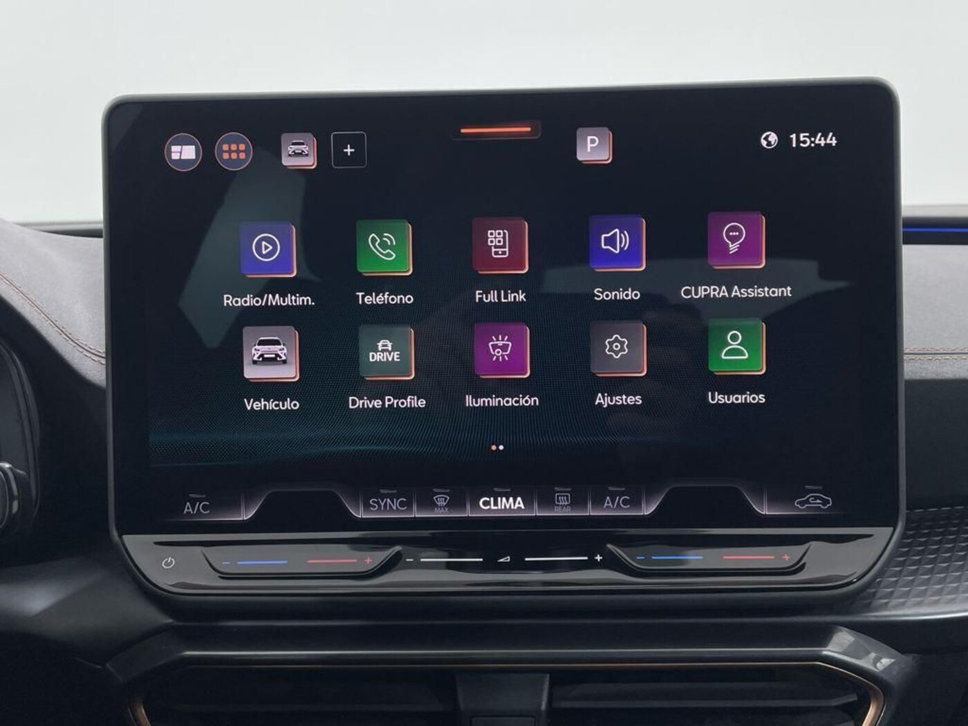 CUPRA Formentor 1.5 eTSI DSG 110 kW (150 CV) — photo 19