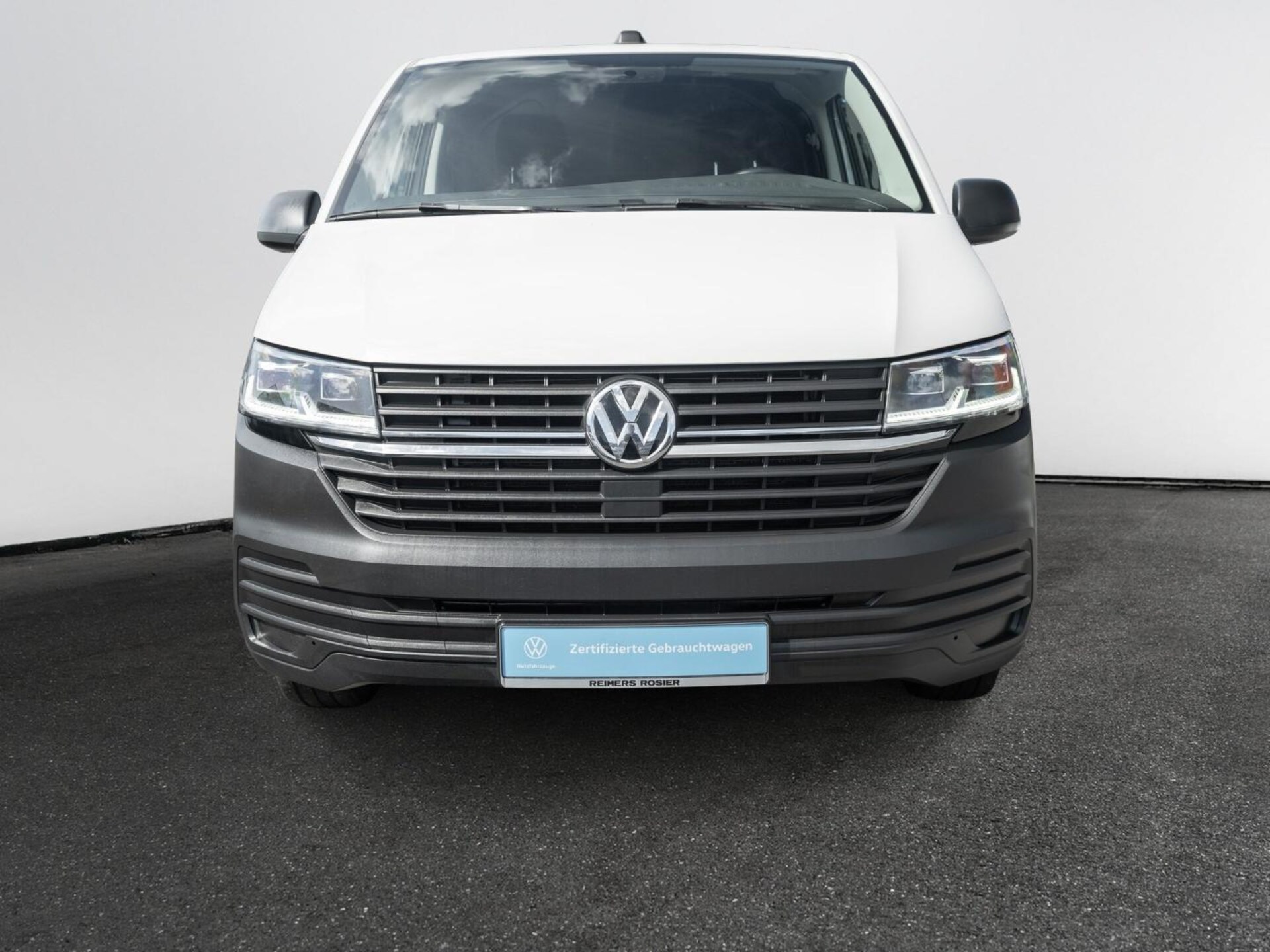 Volkswagen T6.1 Transporter Kasten langer Radstand
